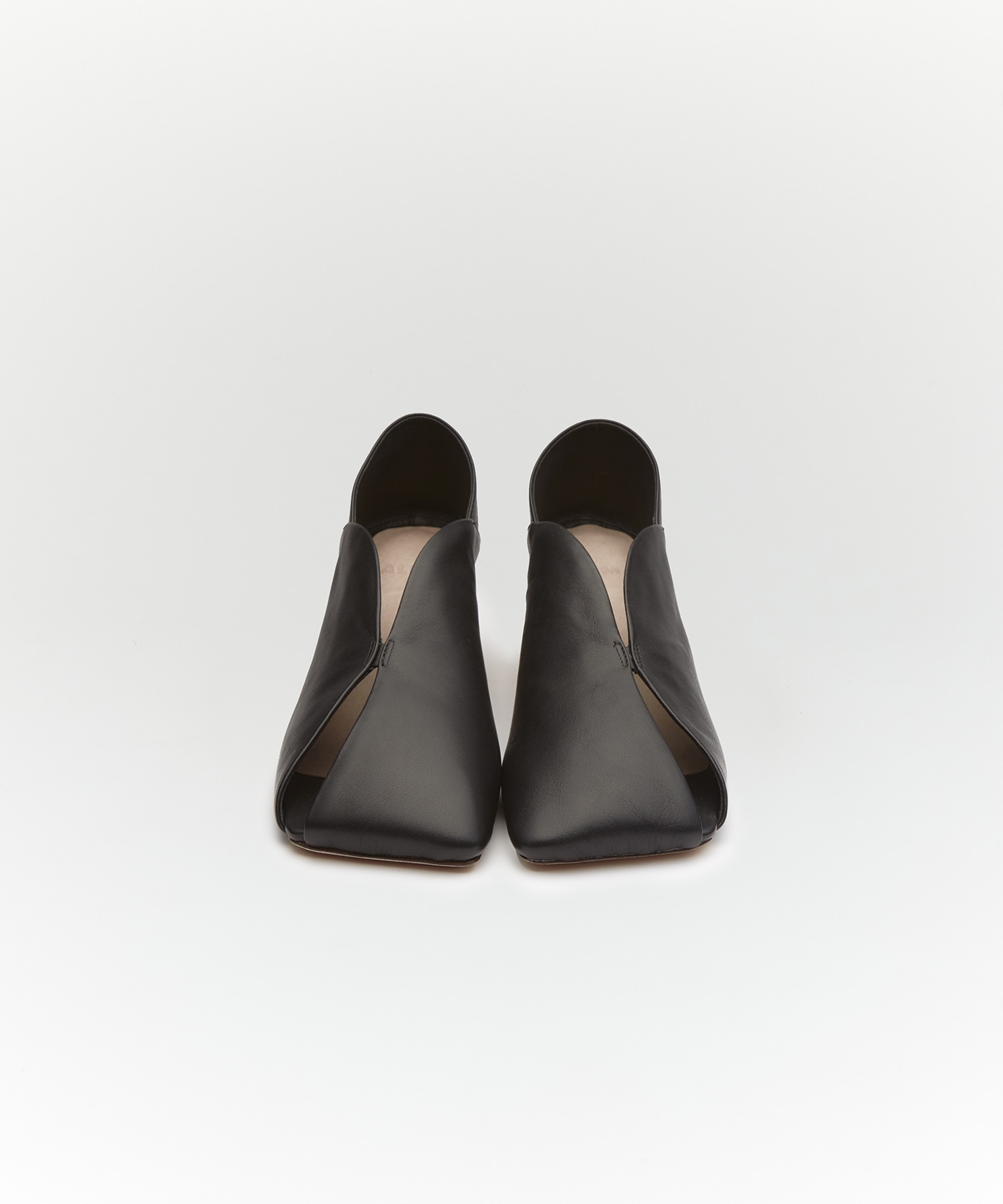 ERIN LEATHER PUMPS ALM