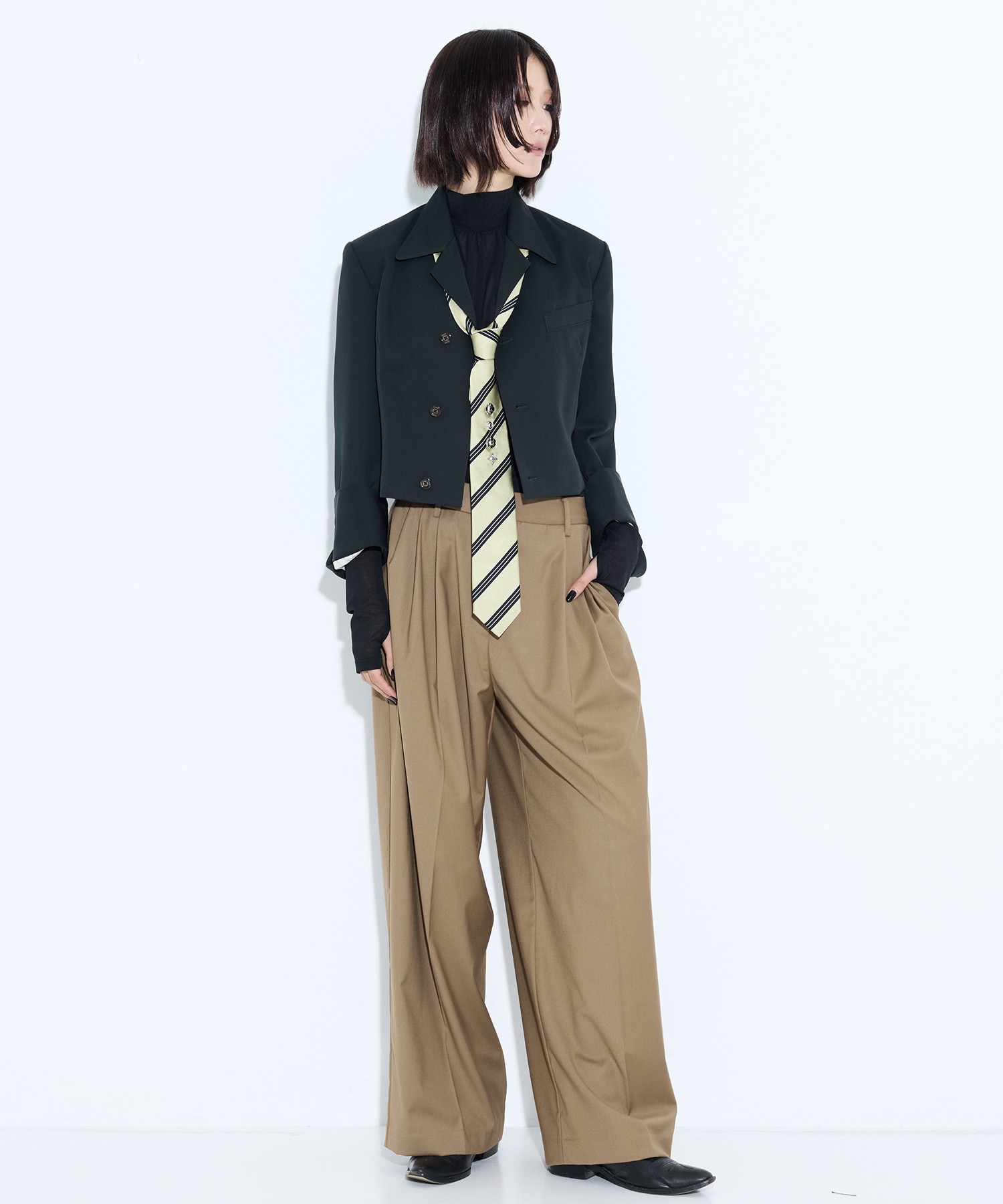 Metal concho tie TOGA