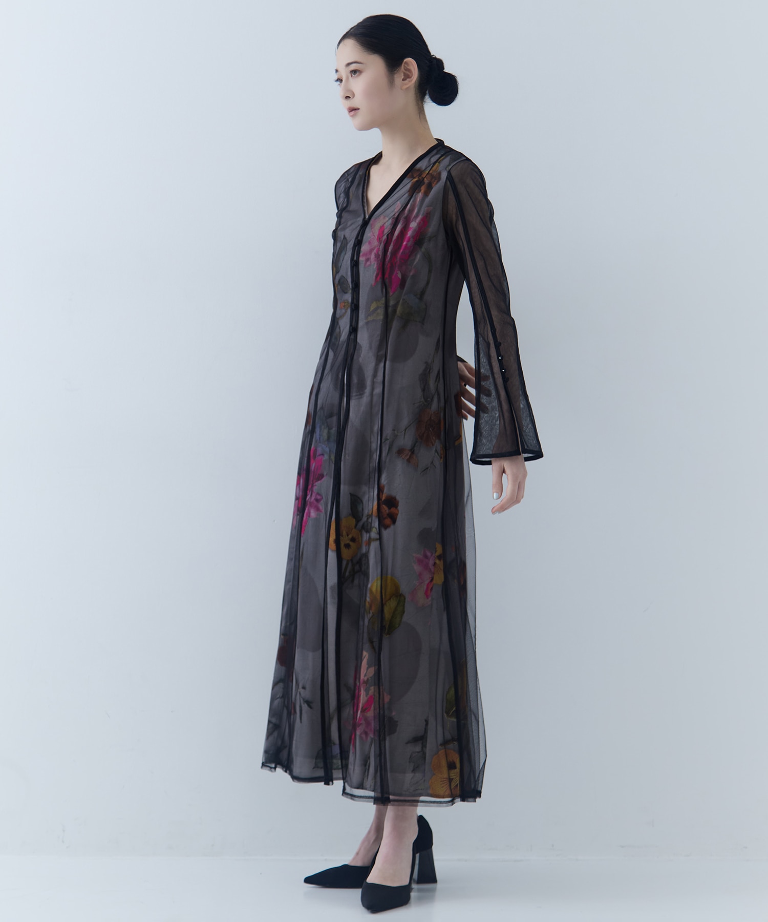 UND GRACE CHIFFON VEIL DRESS AMERI