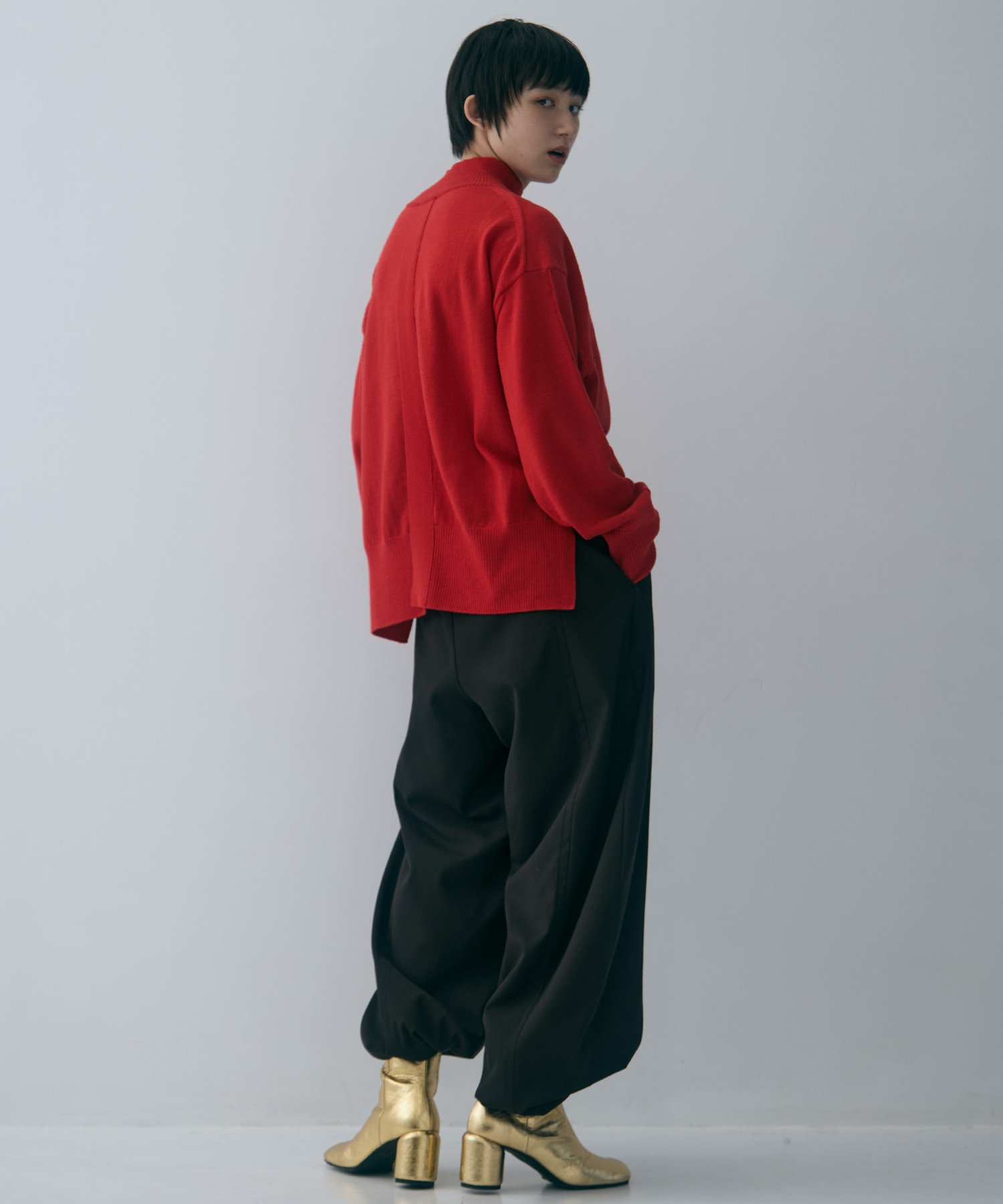 Merino Wool Turtle Neck Knit STUDIOUS