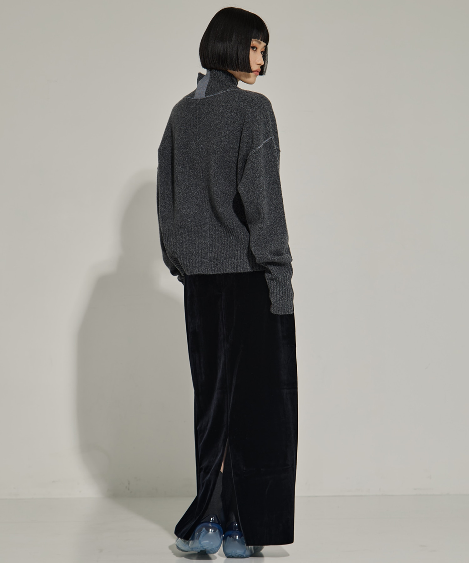 AKES-006（タートルネックニット） AKANE UTSUNOMIYA