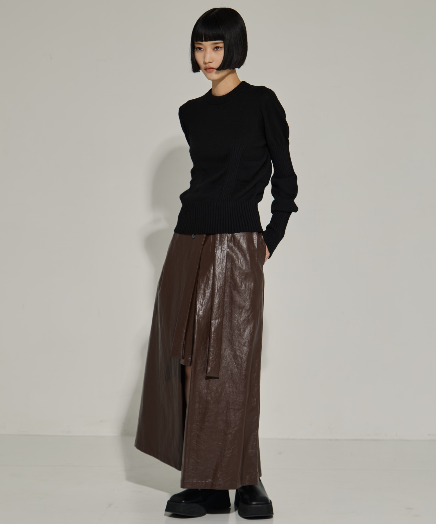 AKES-005（パフスリーブニット） AKANE UTSUNOMIYA