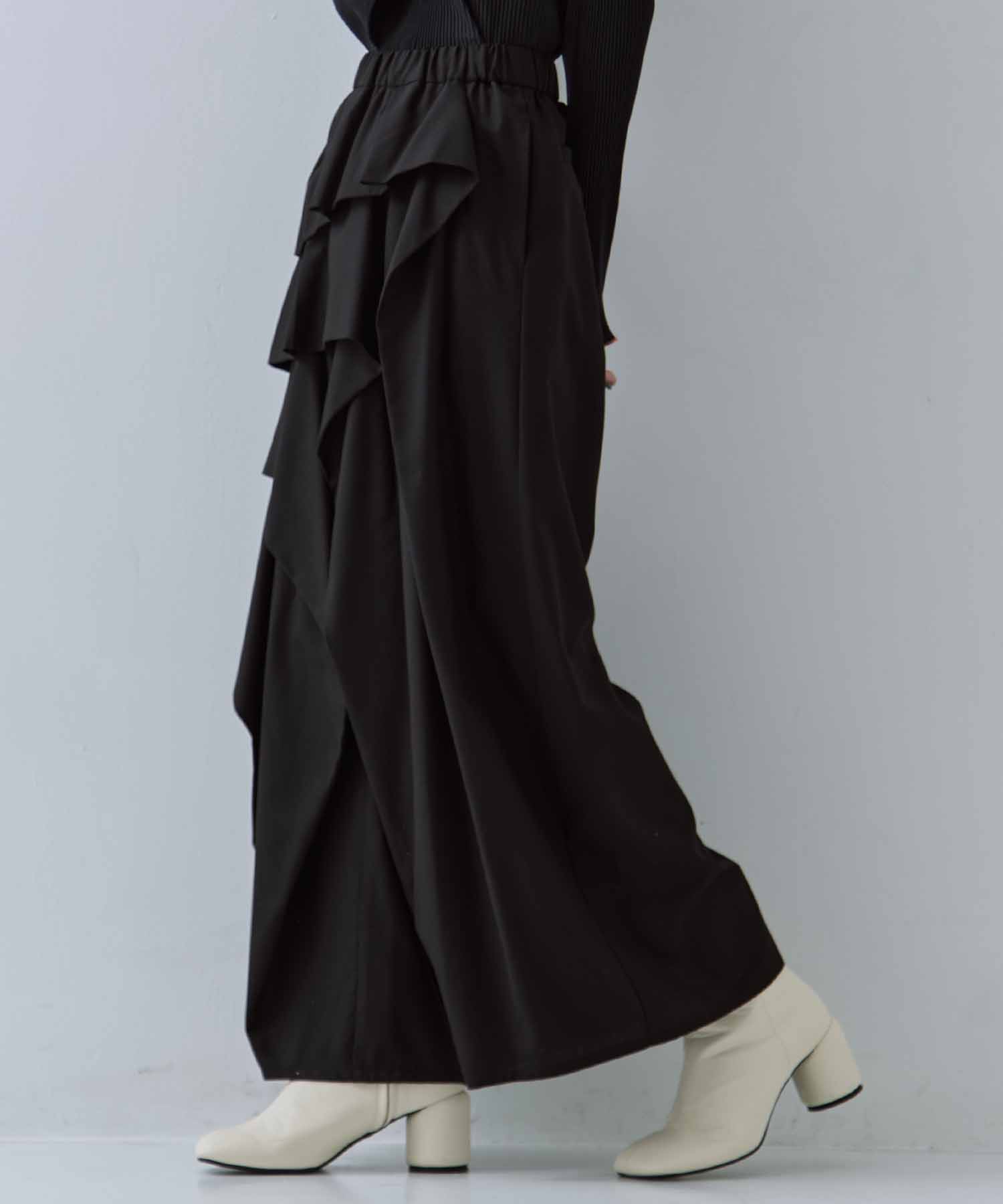 別注ラッフルパンツ(ウール素材) TAAKK