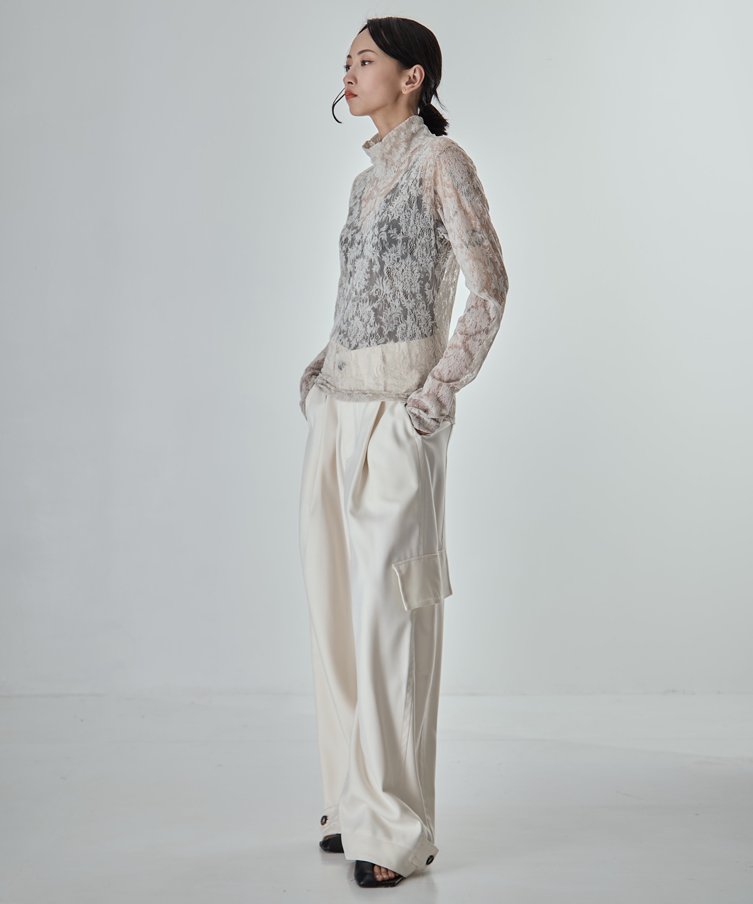 Stretch Flocky Lace Top STUDIOUS