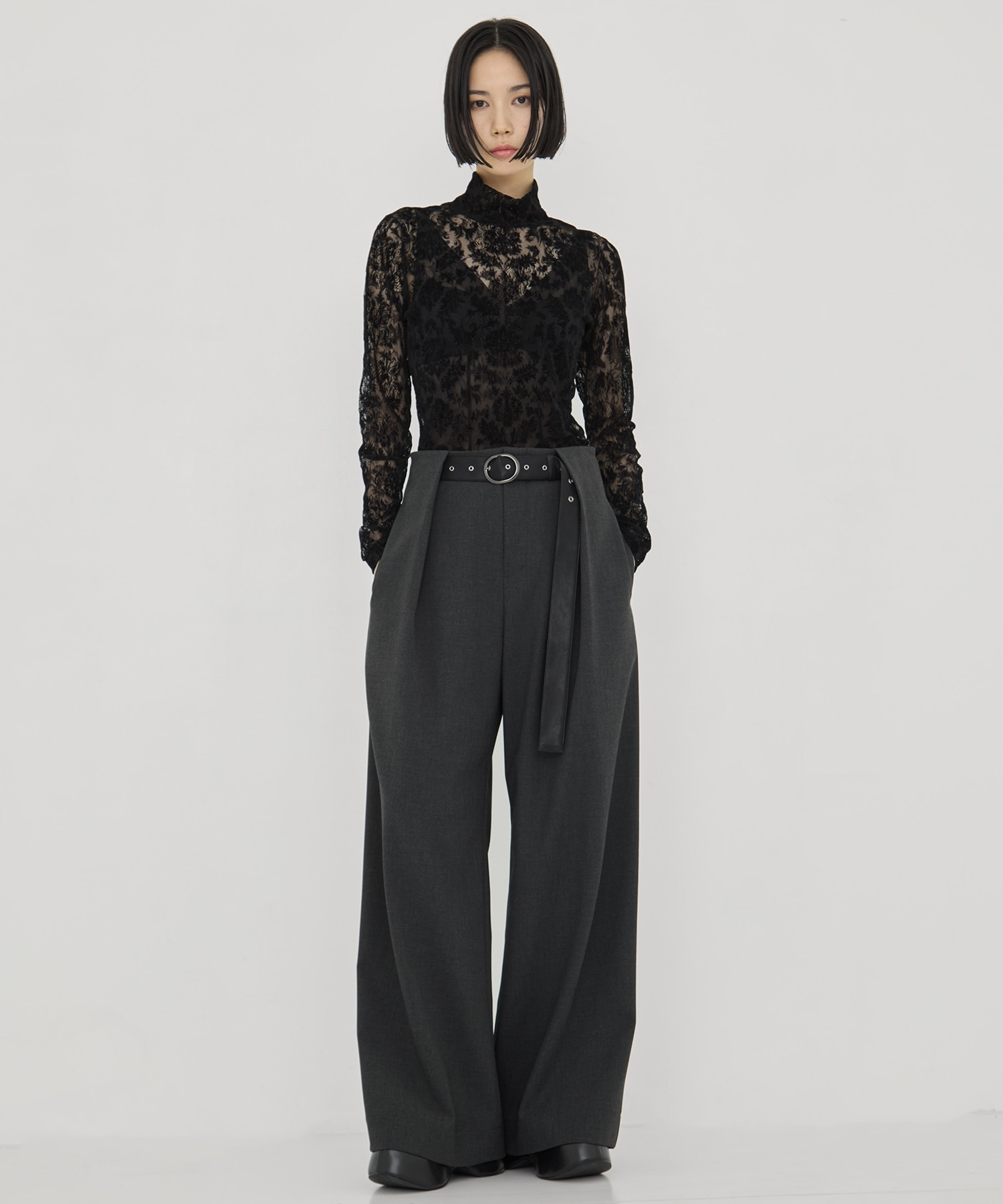 Belted Stretch Trousers STUDIOUS