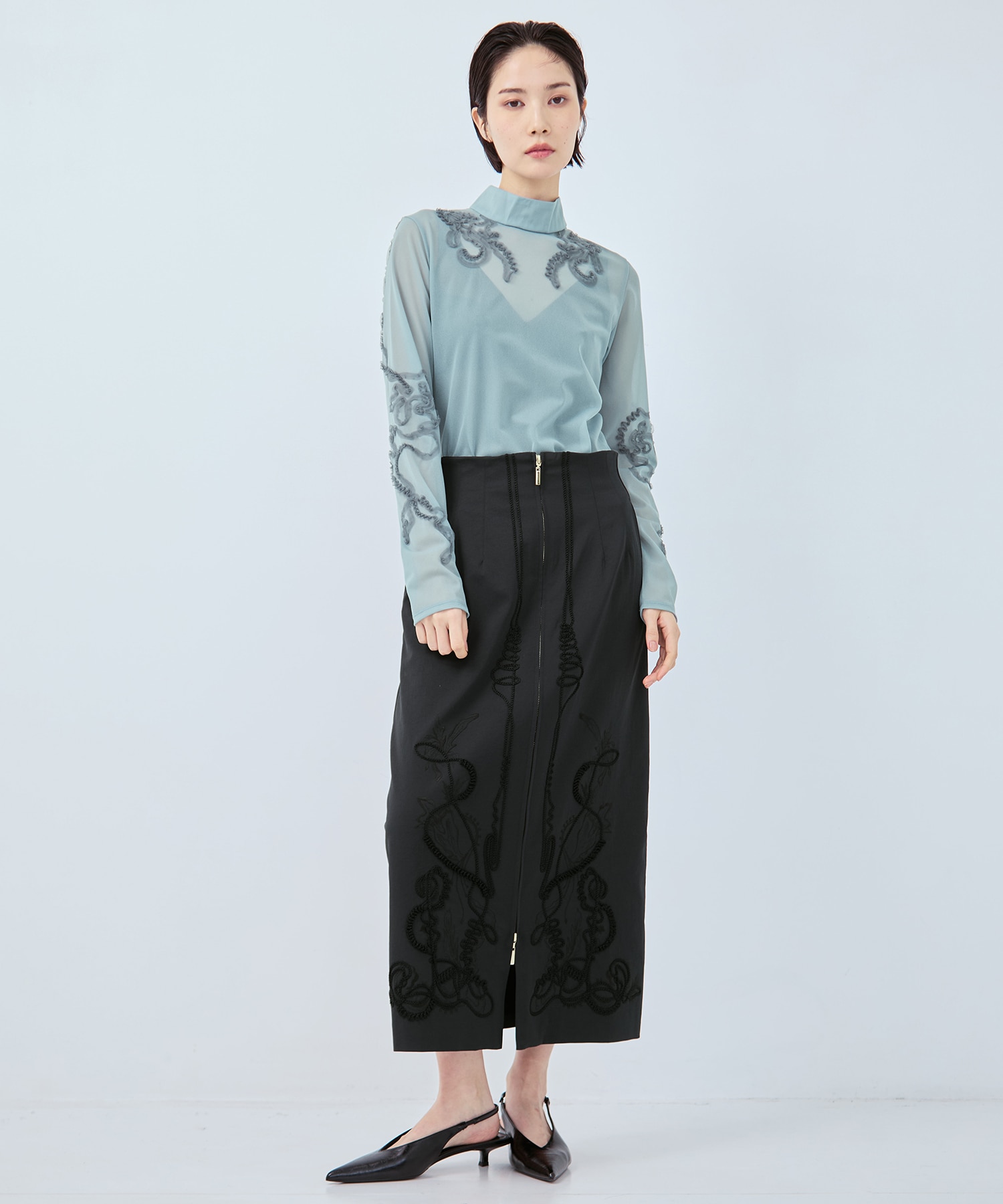 別注Cucurbita embroidered skirt MURRAL