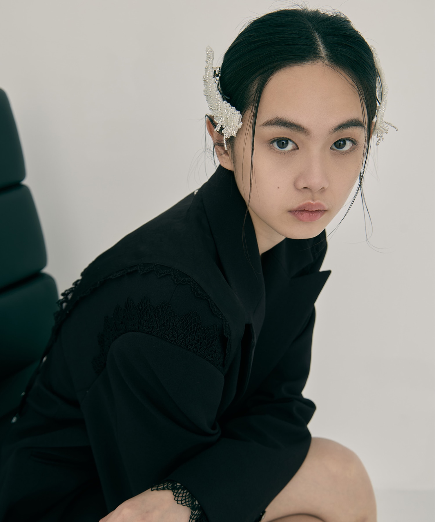 grand feather beads barrette right tanakadaisuke