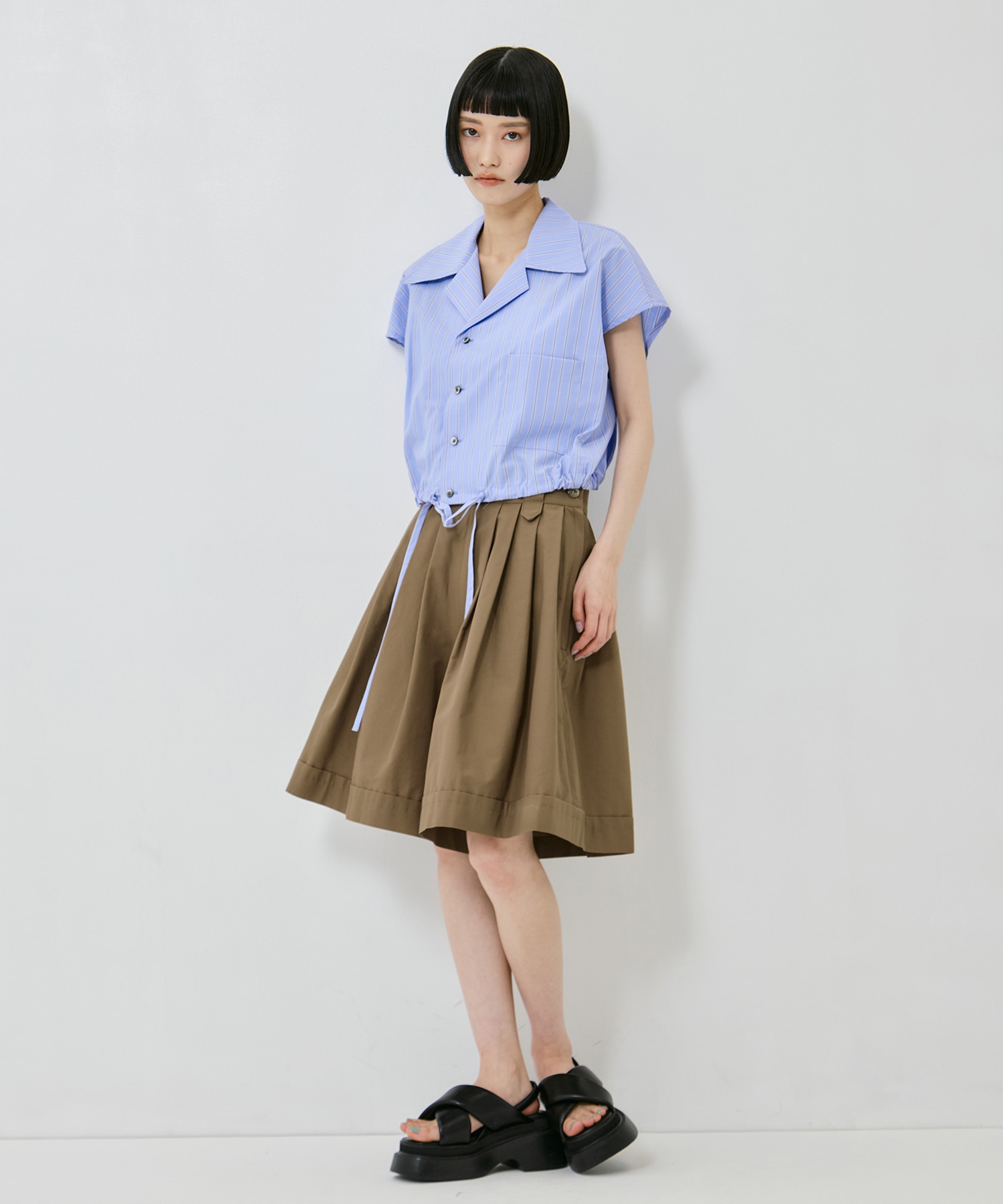 Open Collar Cropped Shirt UJOH