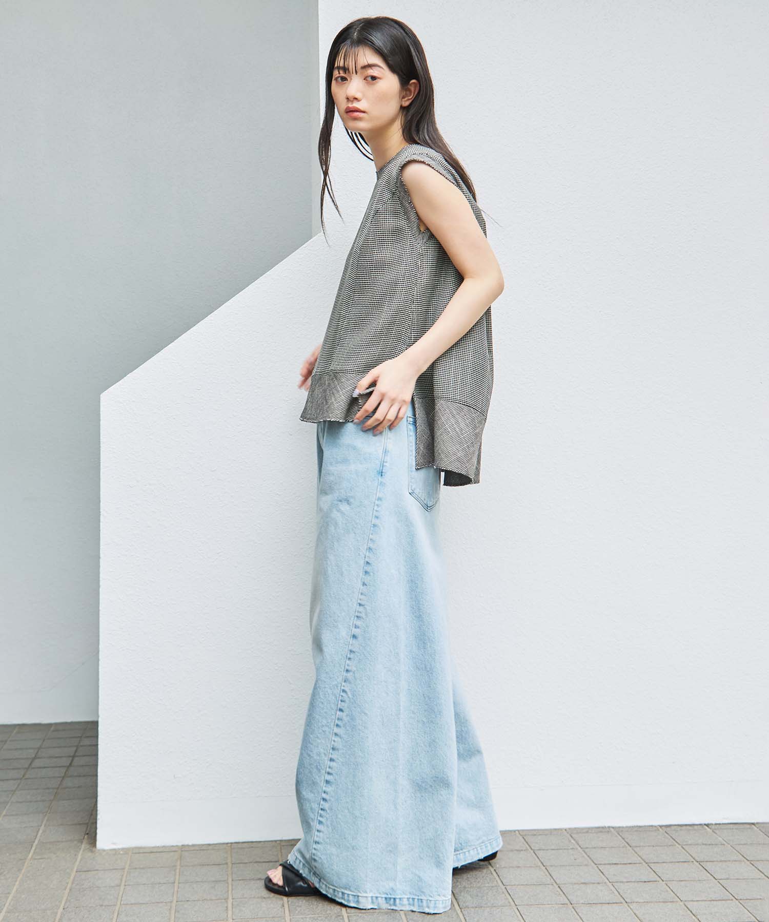 Sleeveless Washable Mesh Blouse 