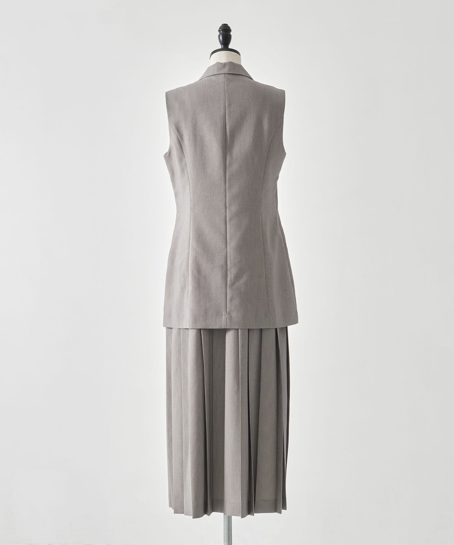 PLEATED SKIRT DOCKING SUIT DRESS AMERI