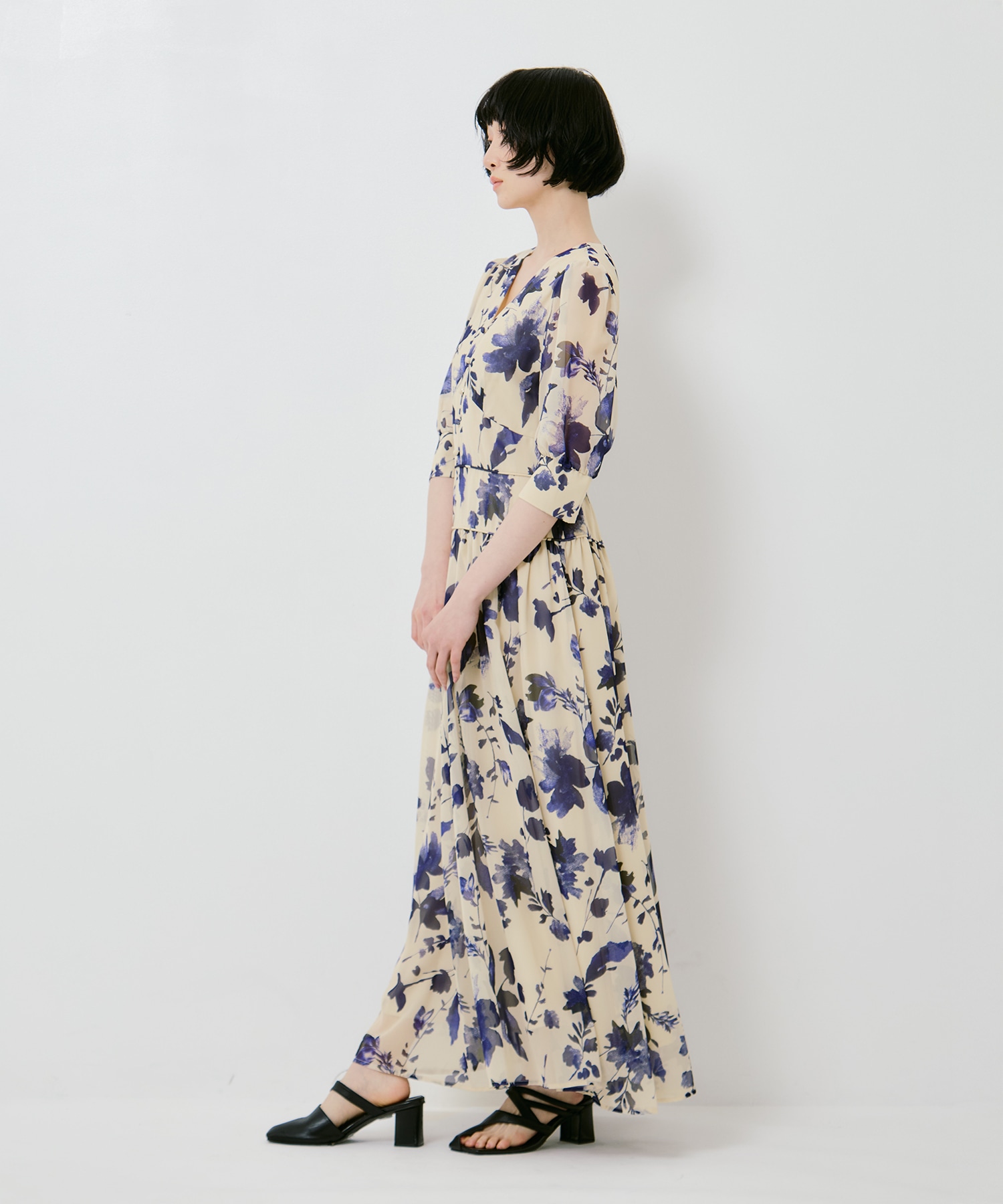 GRAINY FLOWER CHIFFON DRESS AMERI