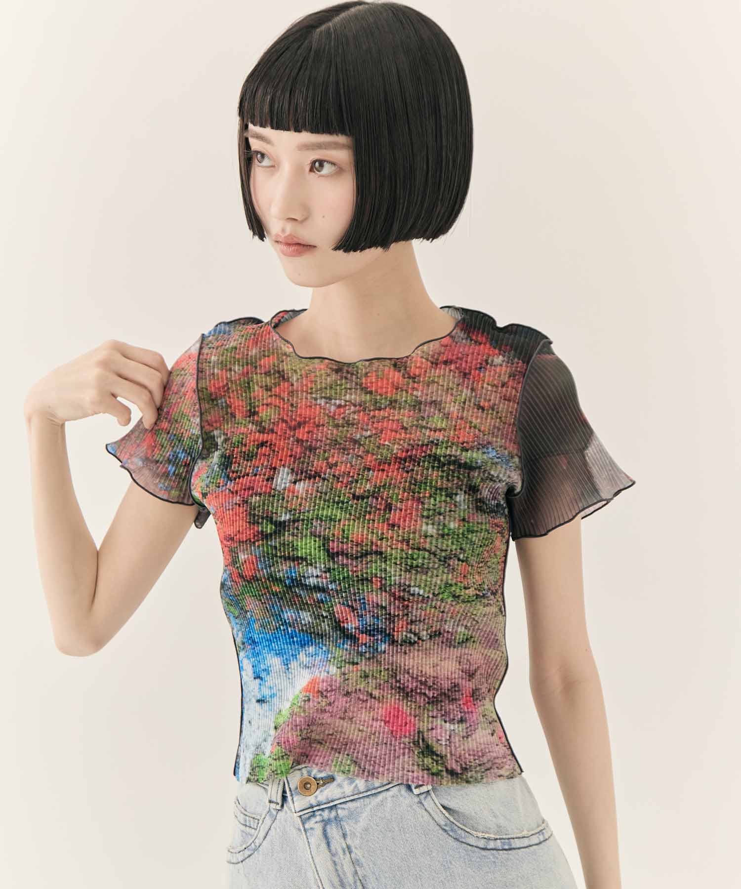 SHEER GRAPHIC TINY TOP kotohayokozawa