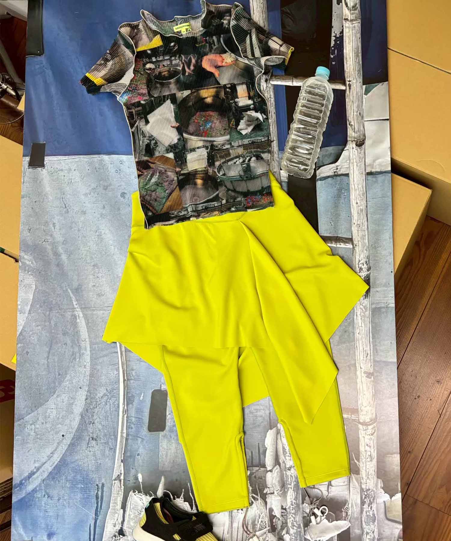 SHEER GRAPHIC TOP kotohayokozawa