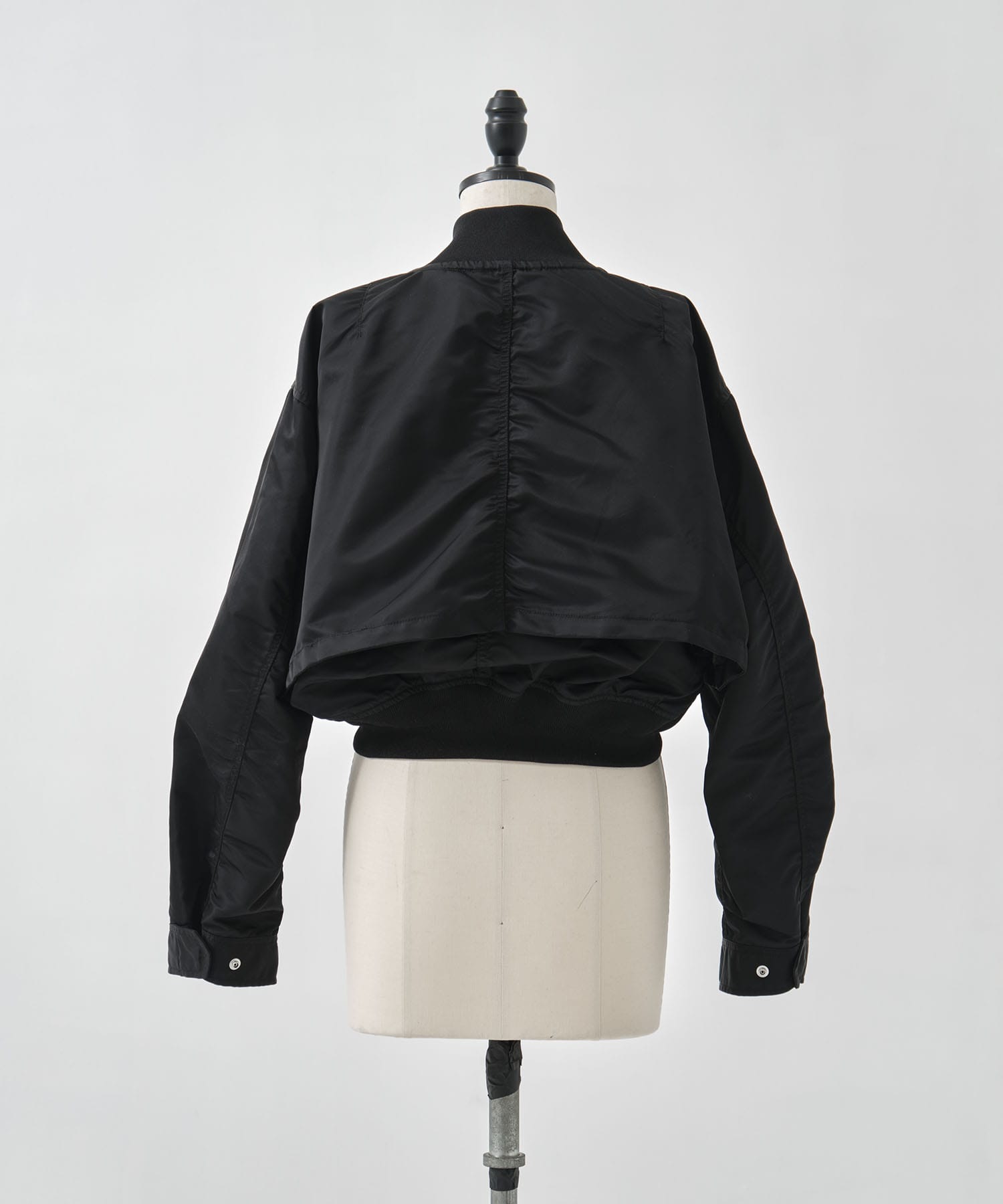 CONVERTIBLE UTILITY TECH SHIRT TOGA