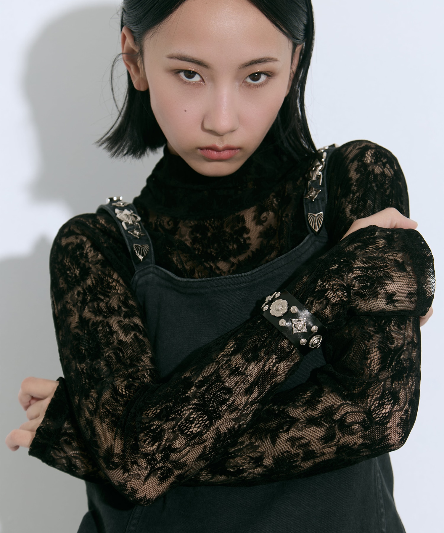 Leather roll bangle TOGA