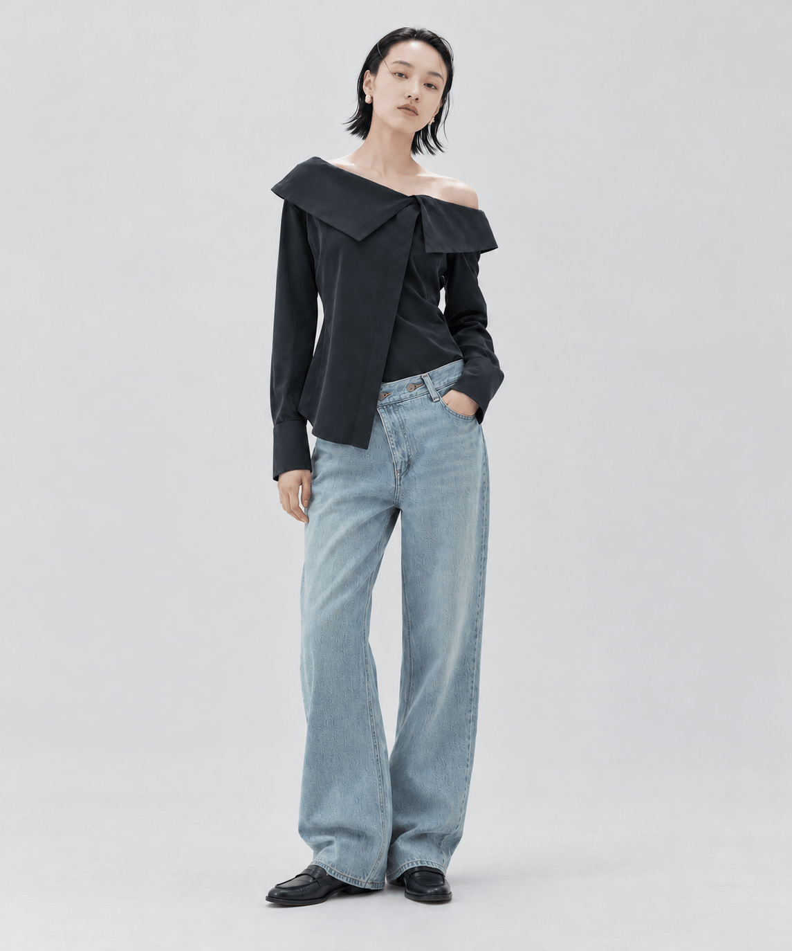 Fibril Scarf-Neck Blouse STUDIOUS