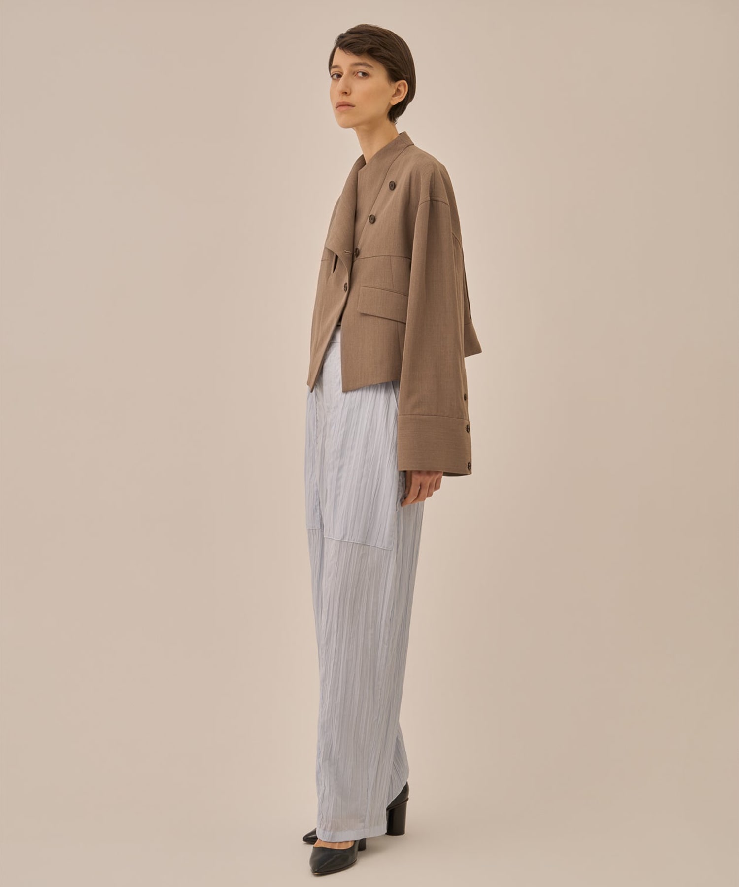 Helmina blouson AKIRANAKA