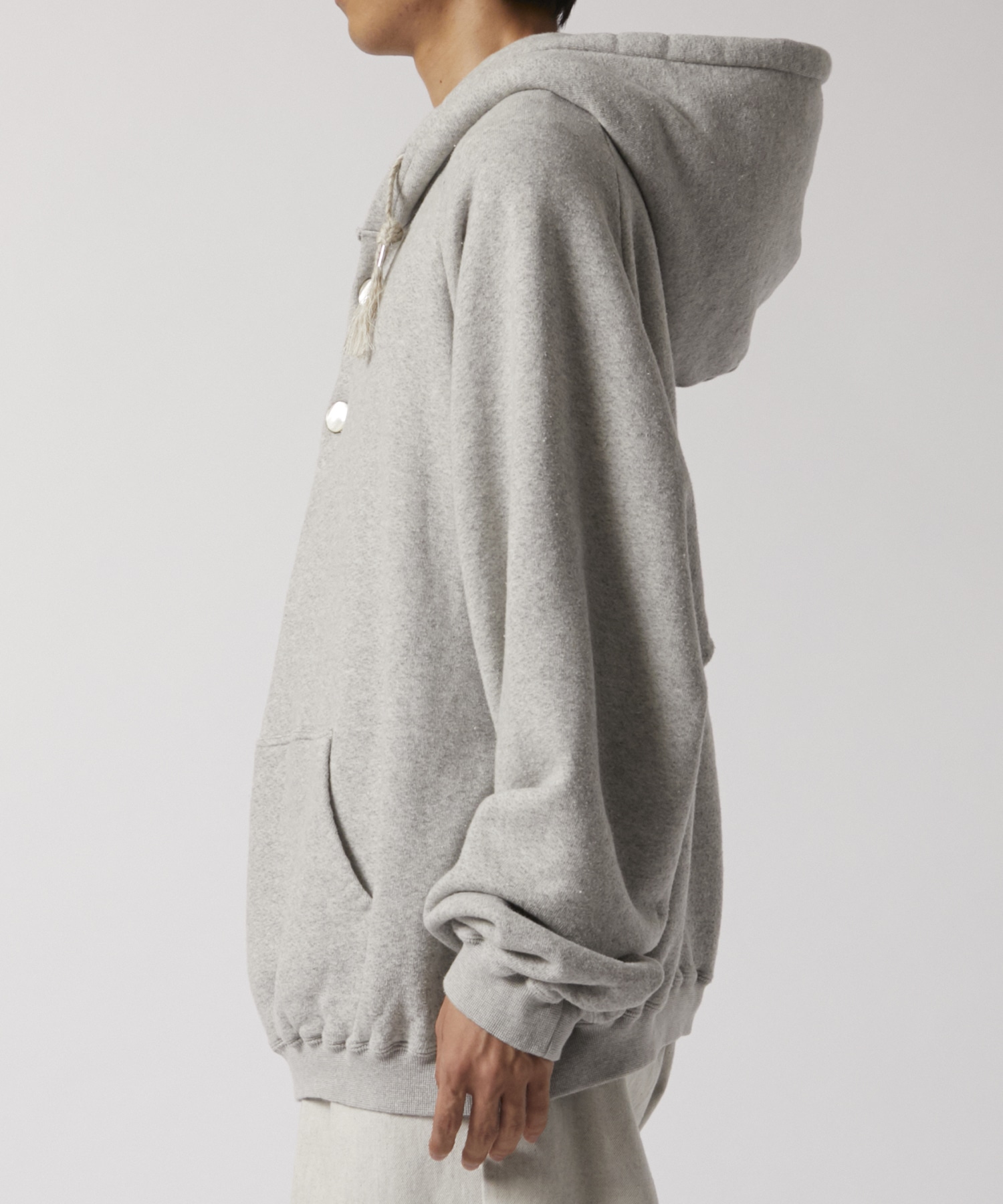 Sprayed Deep Tuck Hoodie Old Fabric Fujimoto