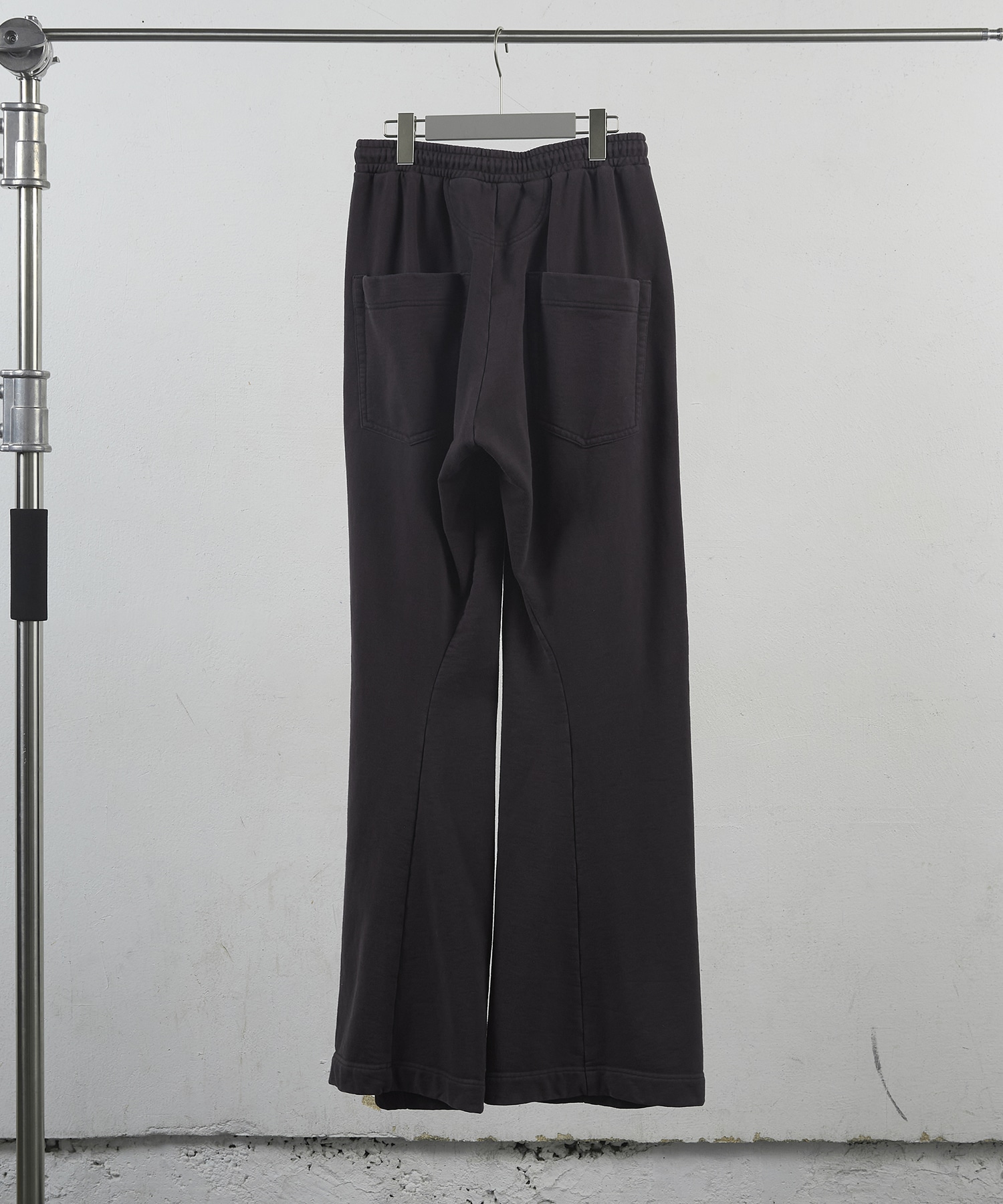 3D TWISTED LOUNGE WIDE PANTS NVRFRGT