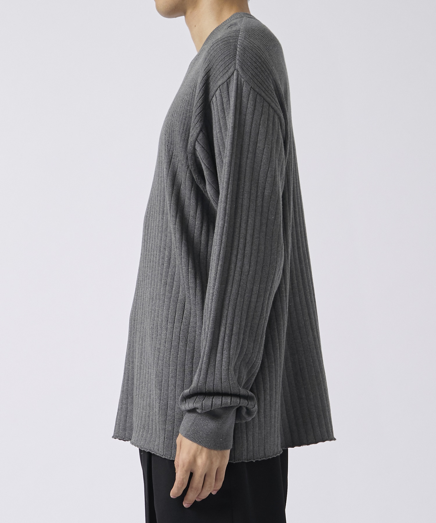 CREW NECK KNIT URU TOKYO