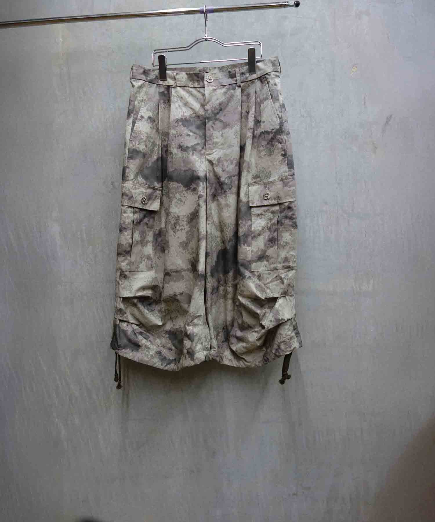 dangerous camo weird pants LES SIX