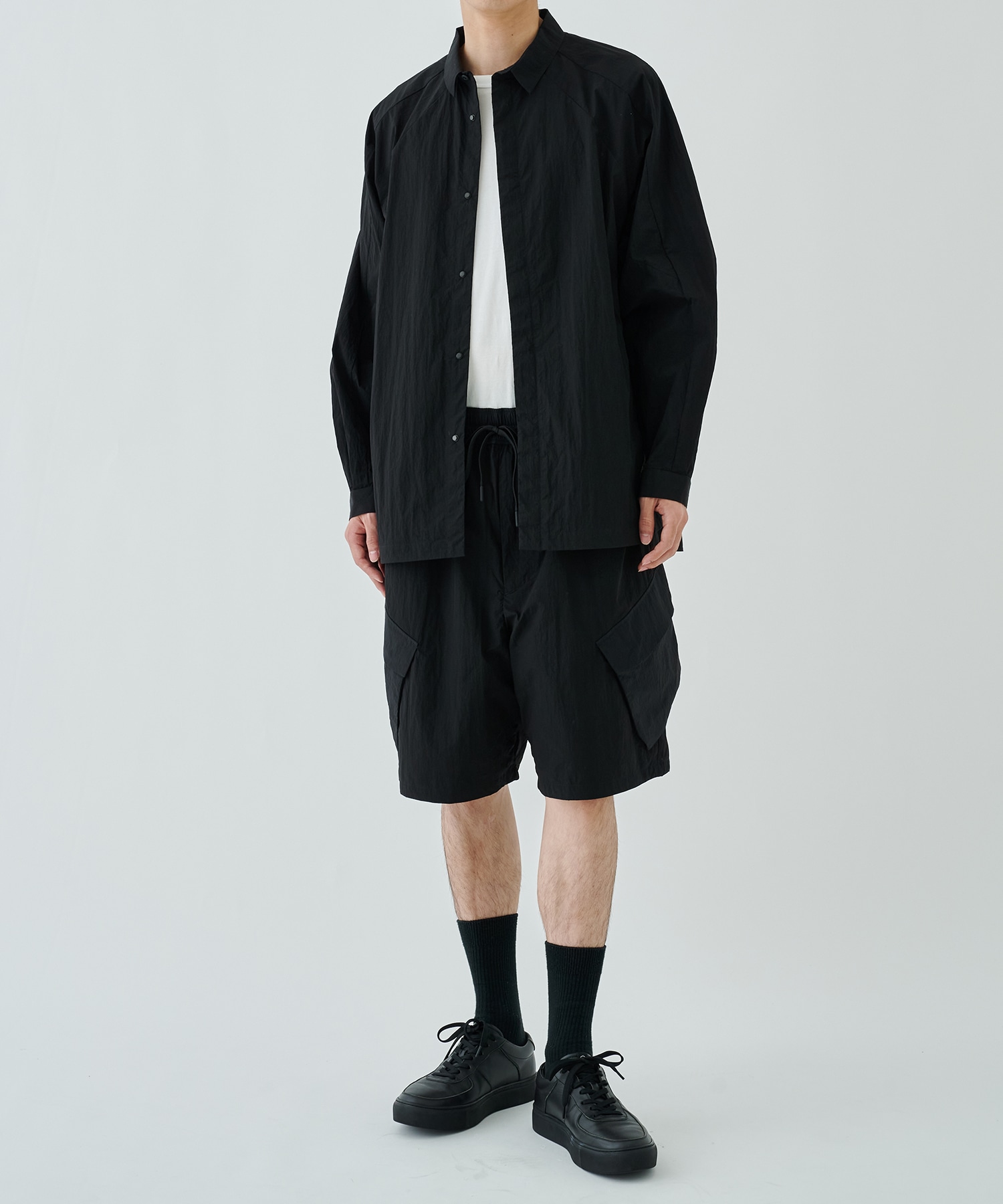 〈別注〉BLK LONG SLEEVE TECH SHRTS BLOUSON White Mountaineering