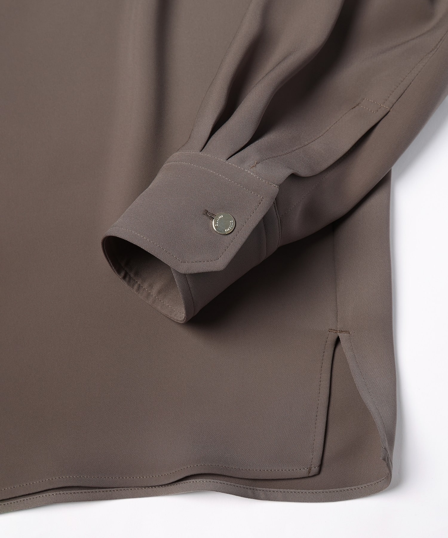 Double Satin Minimal Chin Tab Long Sleeve Shirt CULLNI
