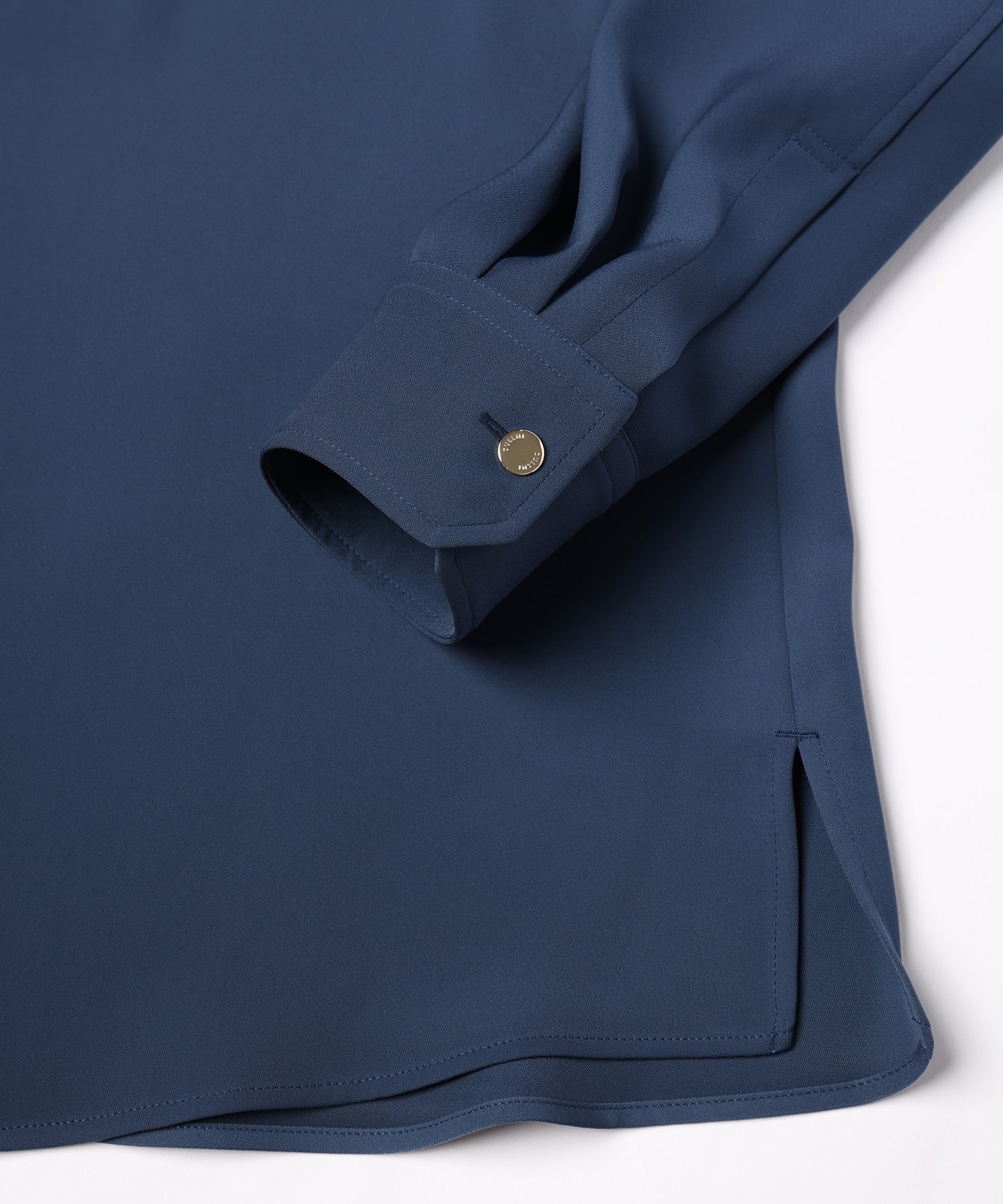 Double Satin Minimal Chin Tab Long Sleeve Shirt CULLNI