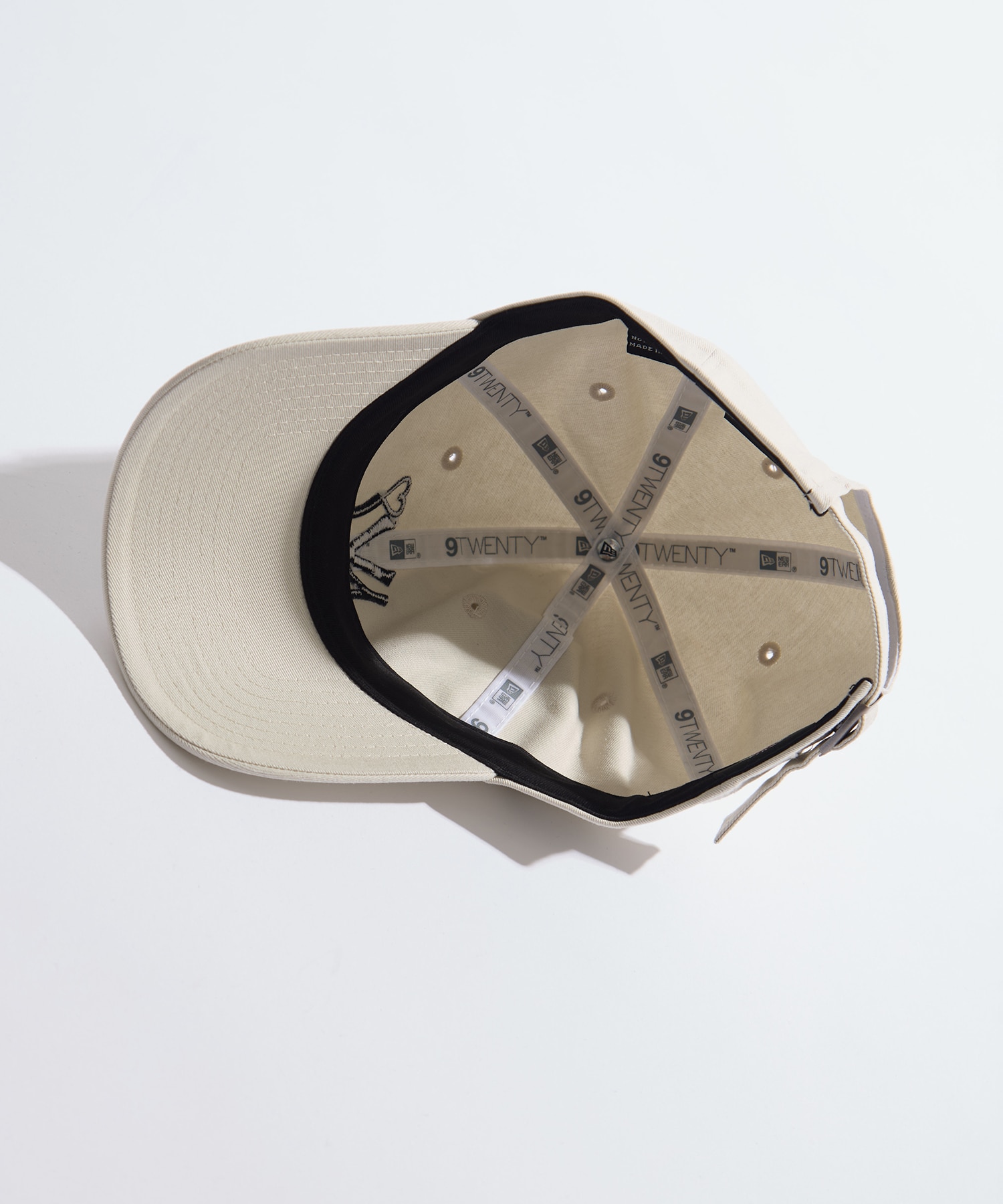 別注 x Newera Yankees Cap BASICKS