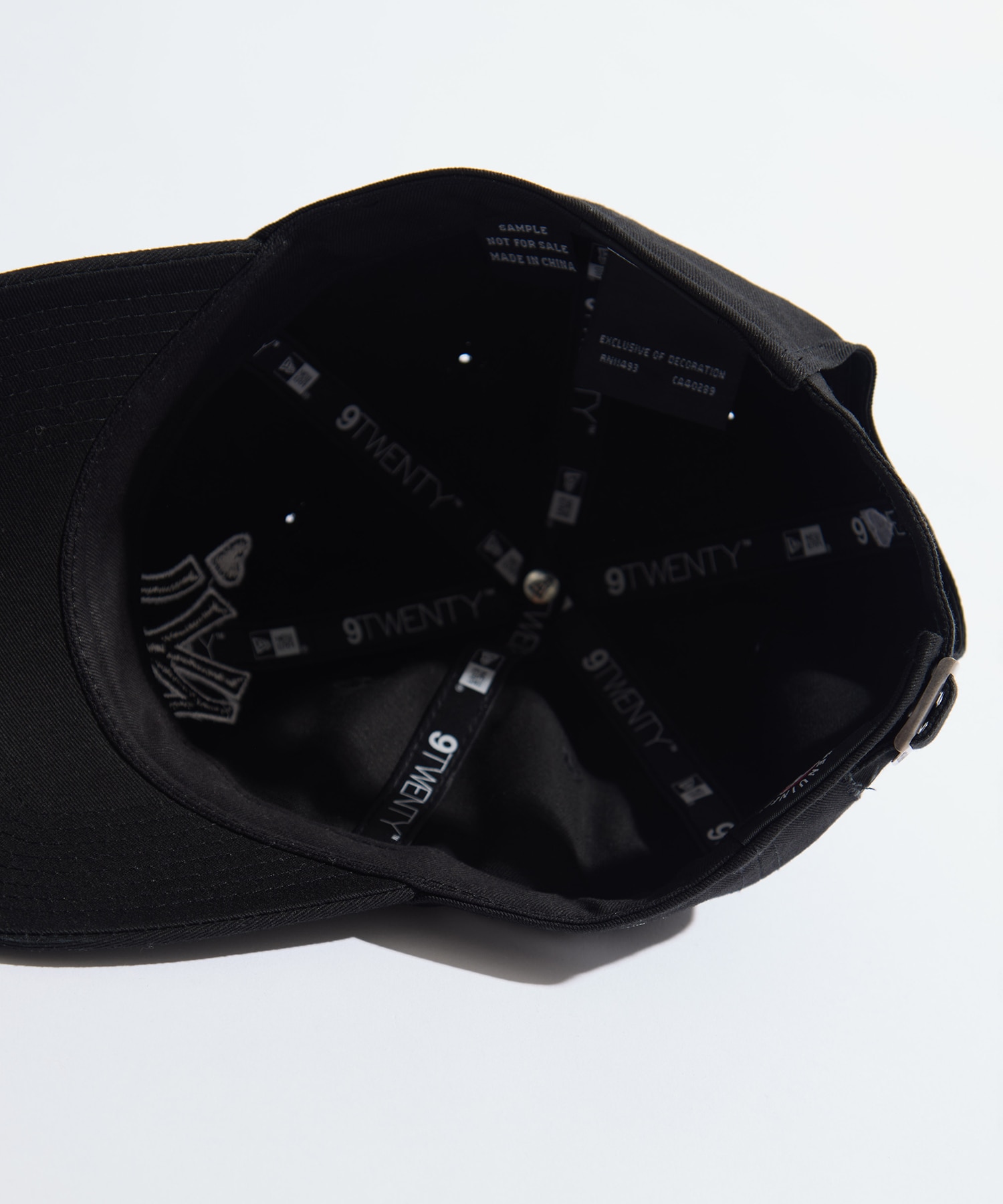 別注 x Newera Yankees Cap BASICKS