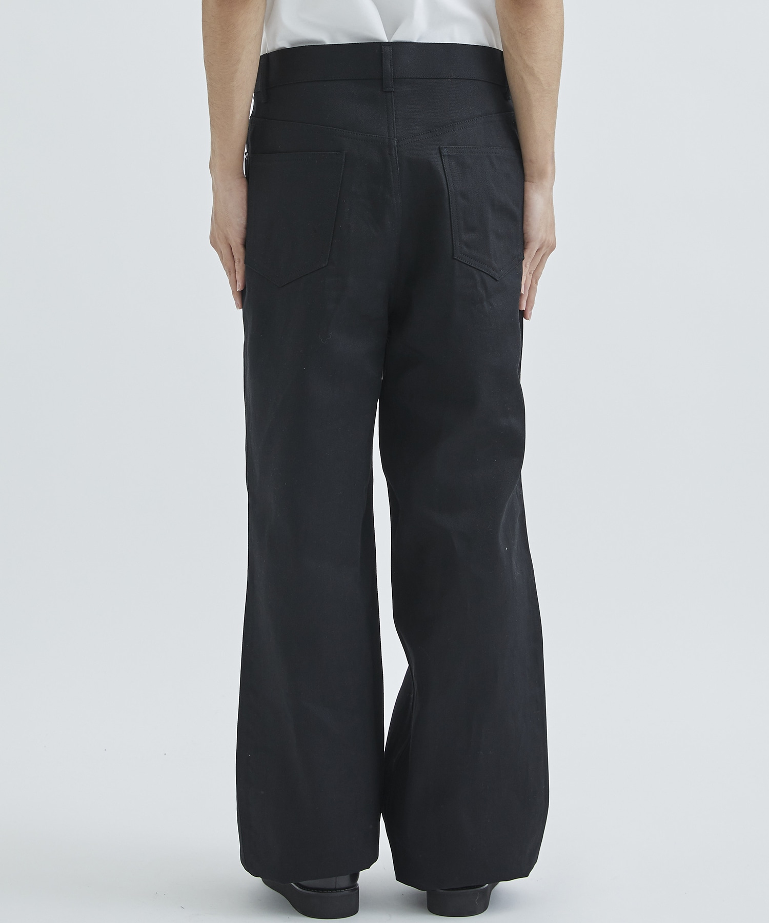 RIGID DENIM WIDE PANTS | JOHN LAWRENCE SULLIVAN