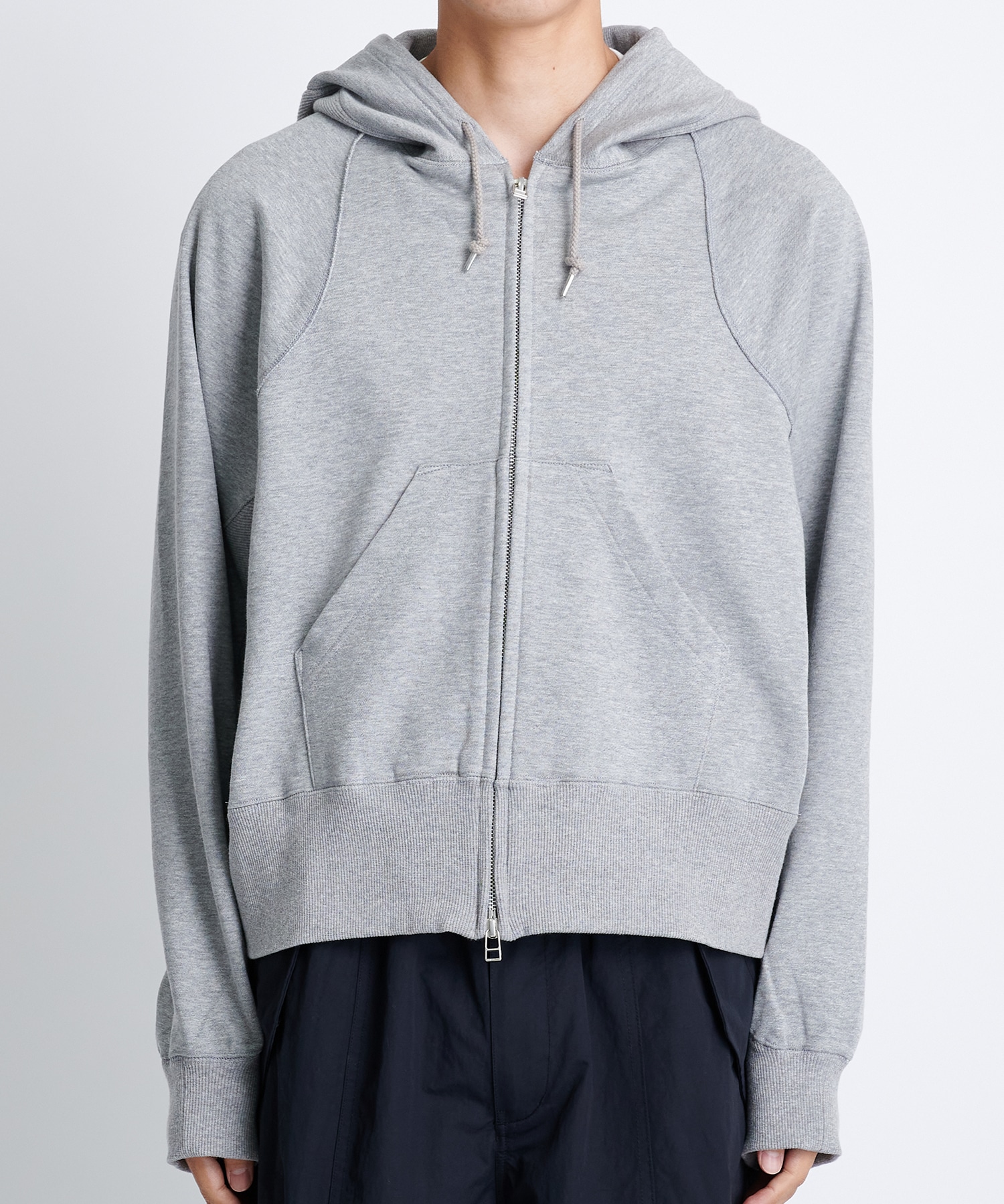 NVRFRGT/ネヴァーフォーゲット】STUDIOUS別注 ZIP UP HOODIE-