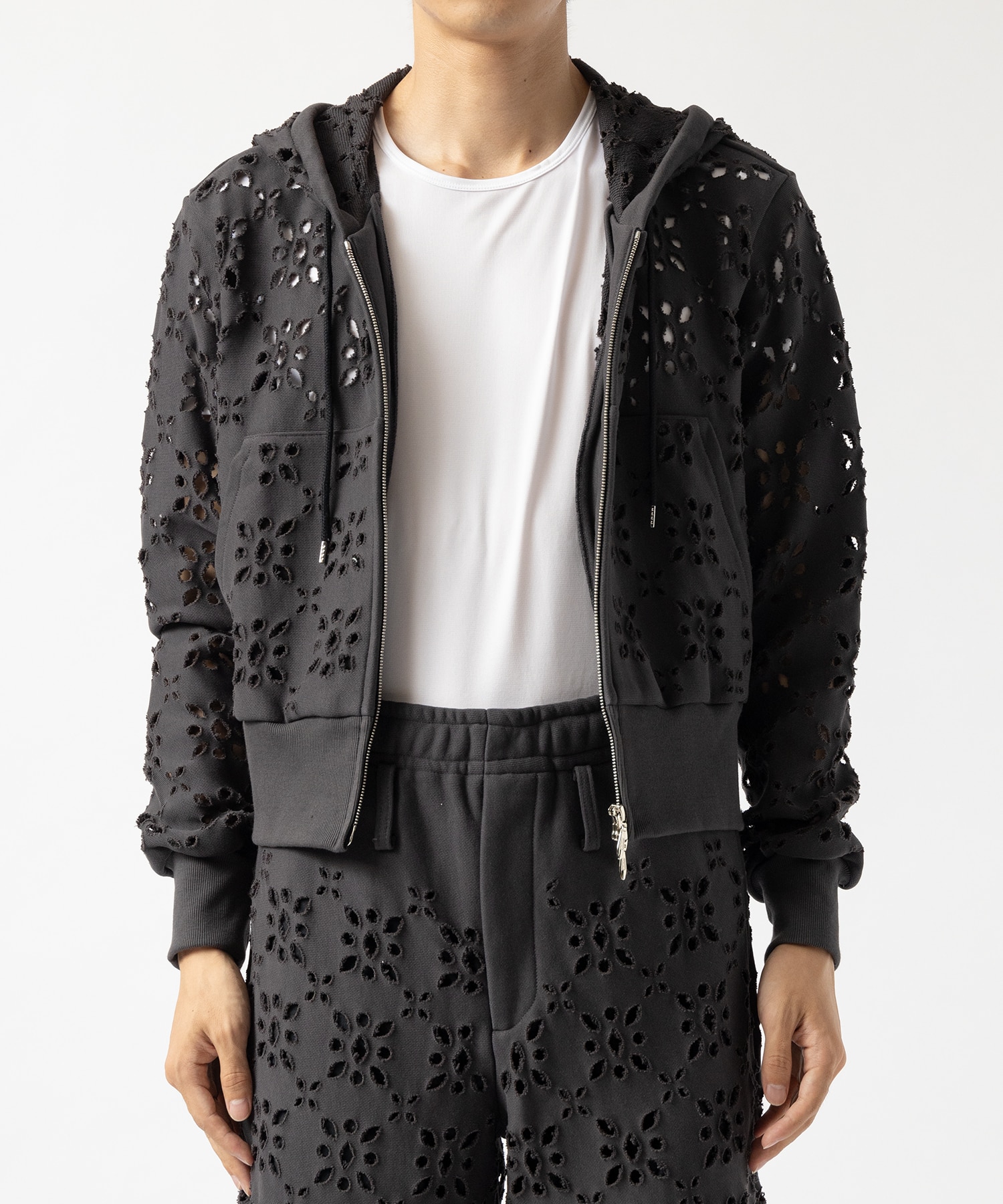 FLOWER HOLE ZIP-UP SWEAT PARKA MASU