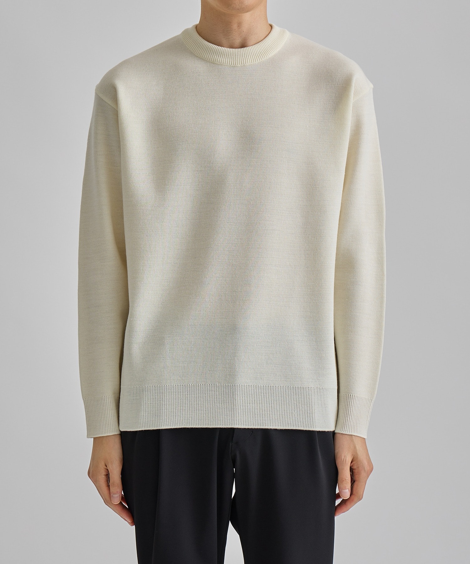 ×UT WOOL MILANO RIB CREW NECK KNIT STUDIOUS