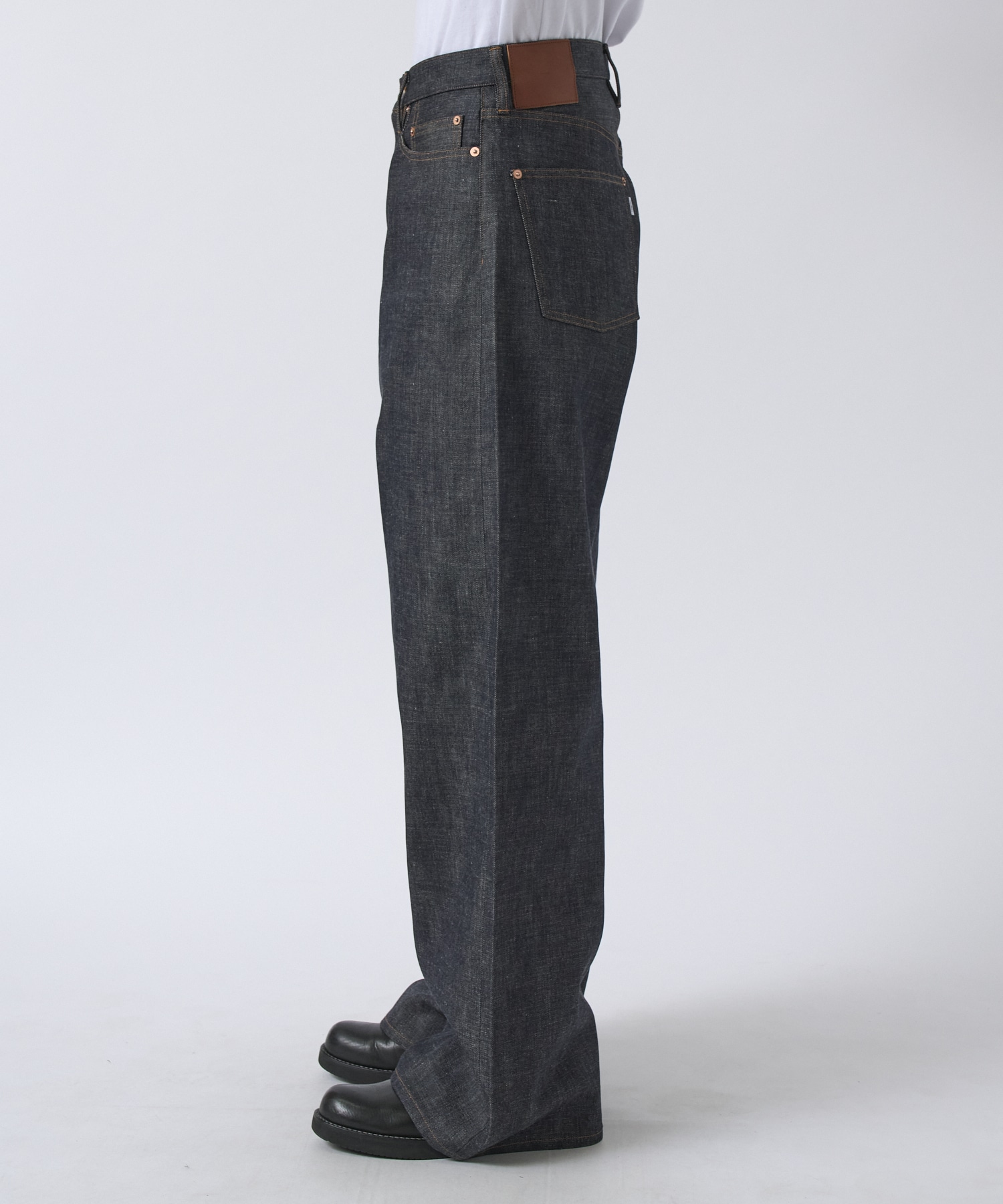 MODERN DENIM TROUSERS WIDE CUT SUGARHILL