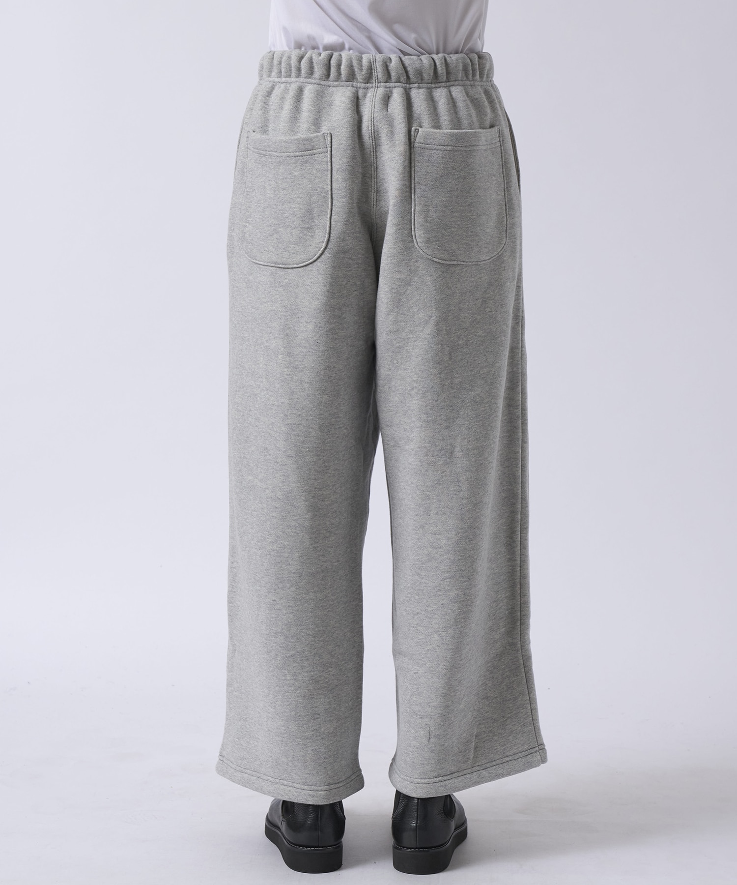 Wide sweat pant superNova.