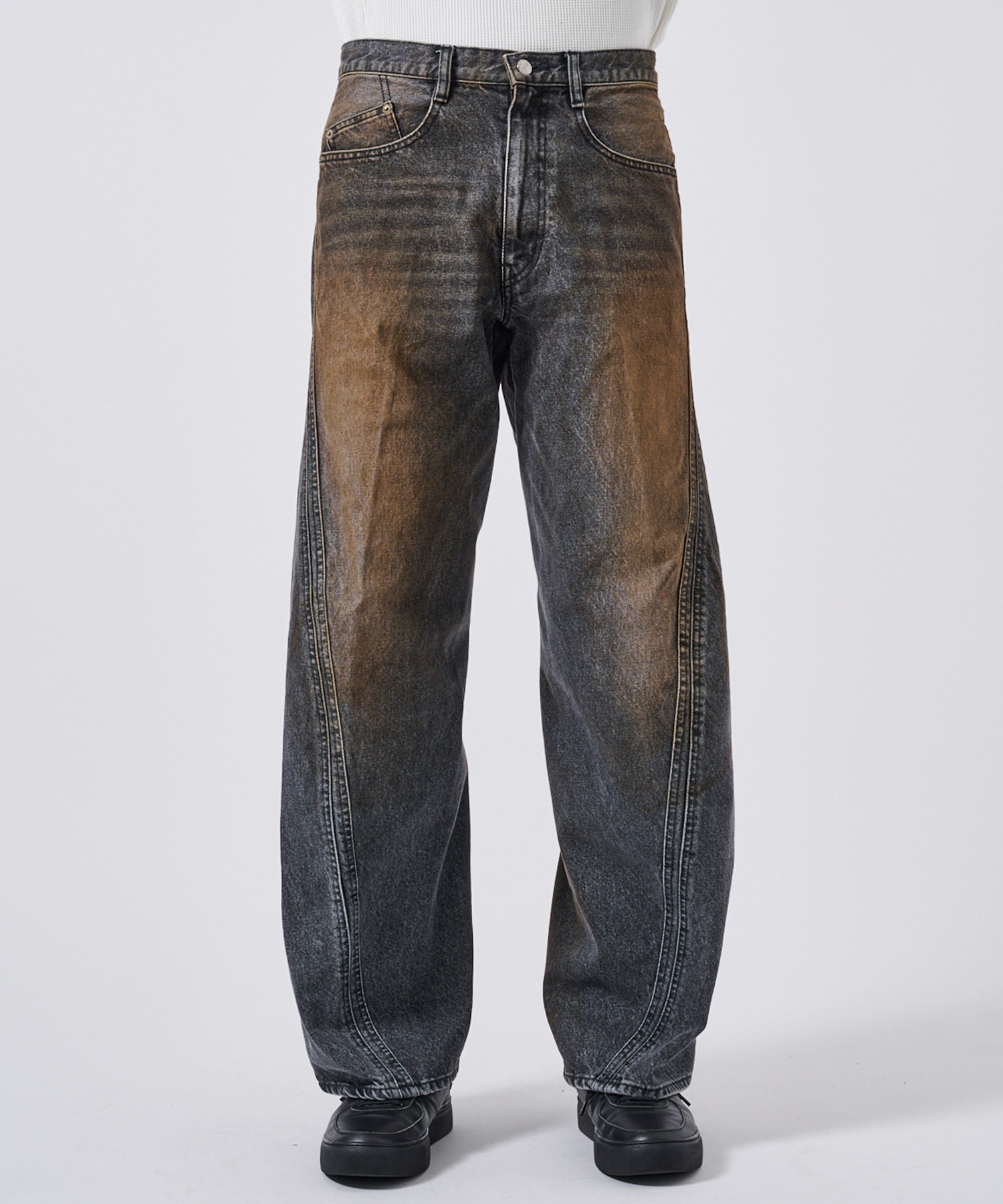 〈別注〉3D TWISTED JEANS NVRFRGT