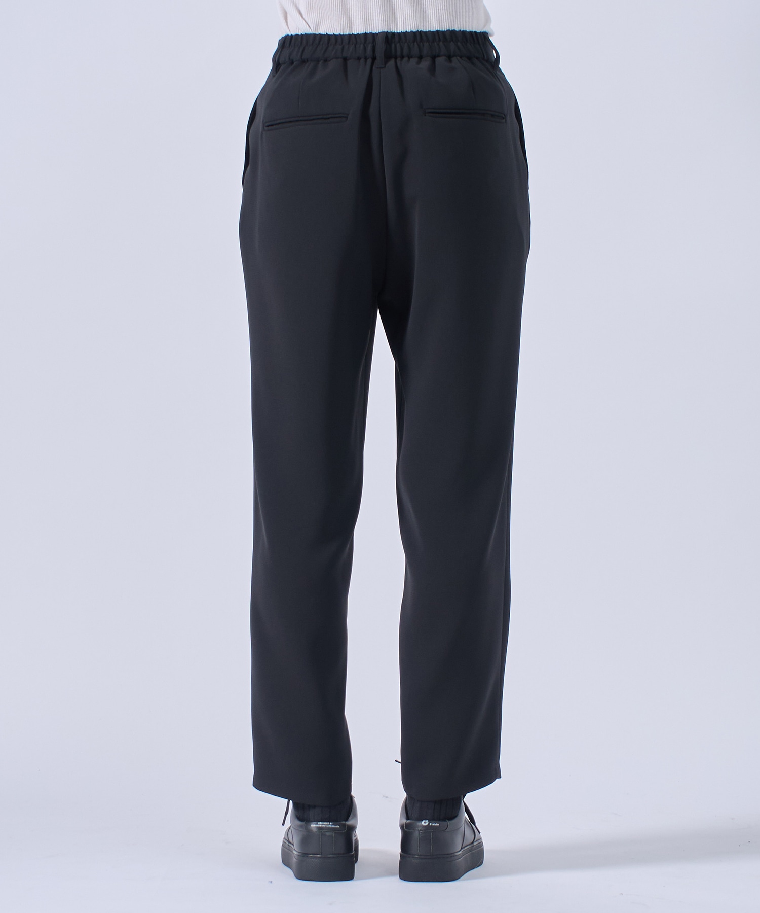 STAR FLEX TAPERD PANTS STUDIOUS