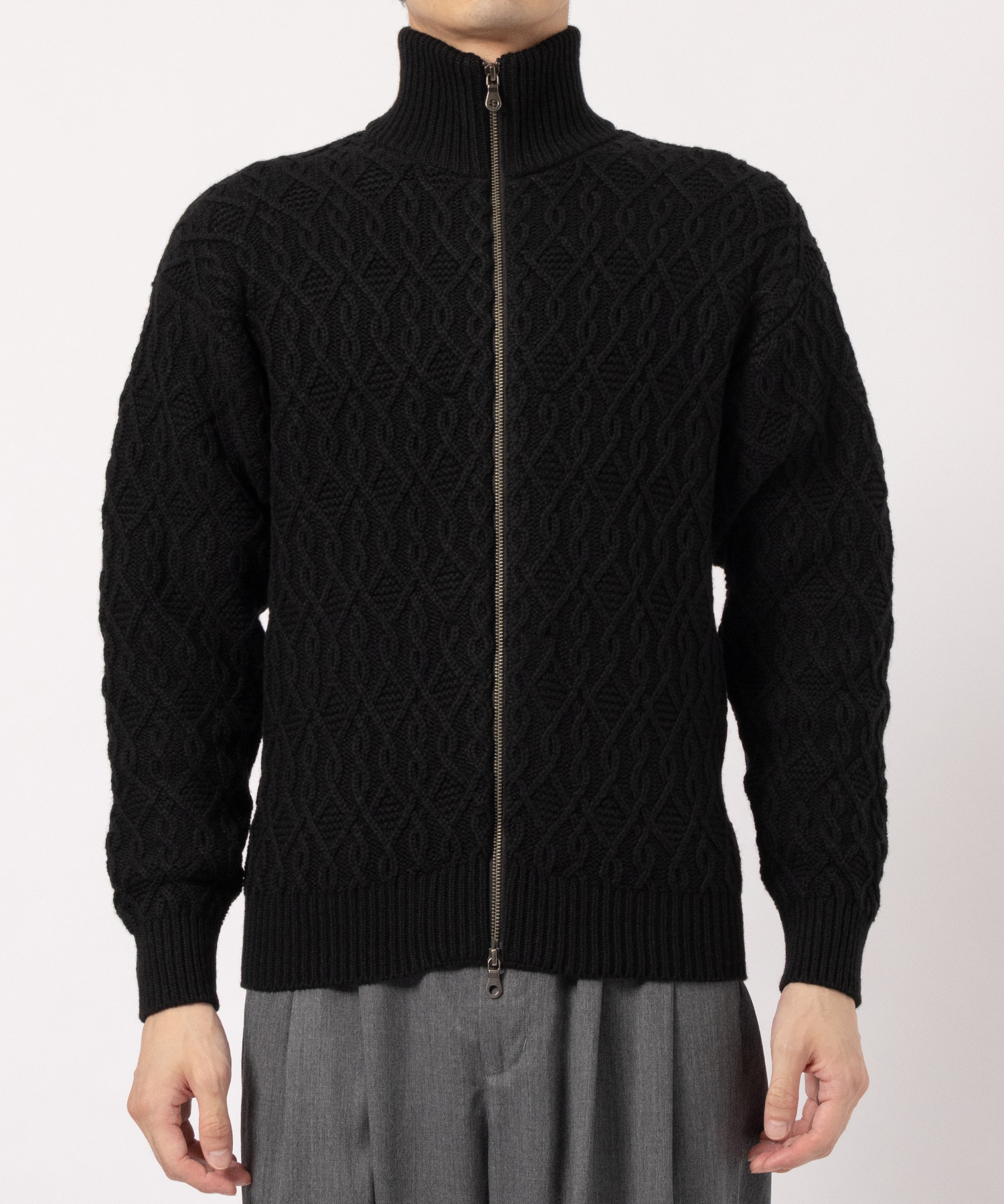 CABLE DRIVERS KNIT JUHA