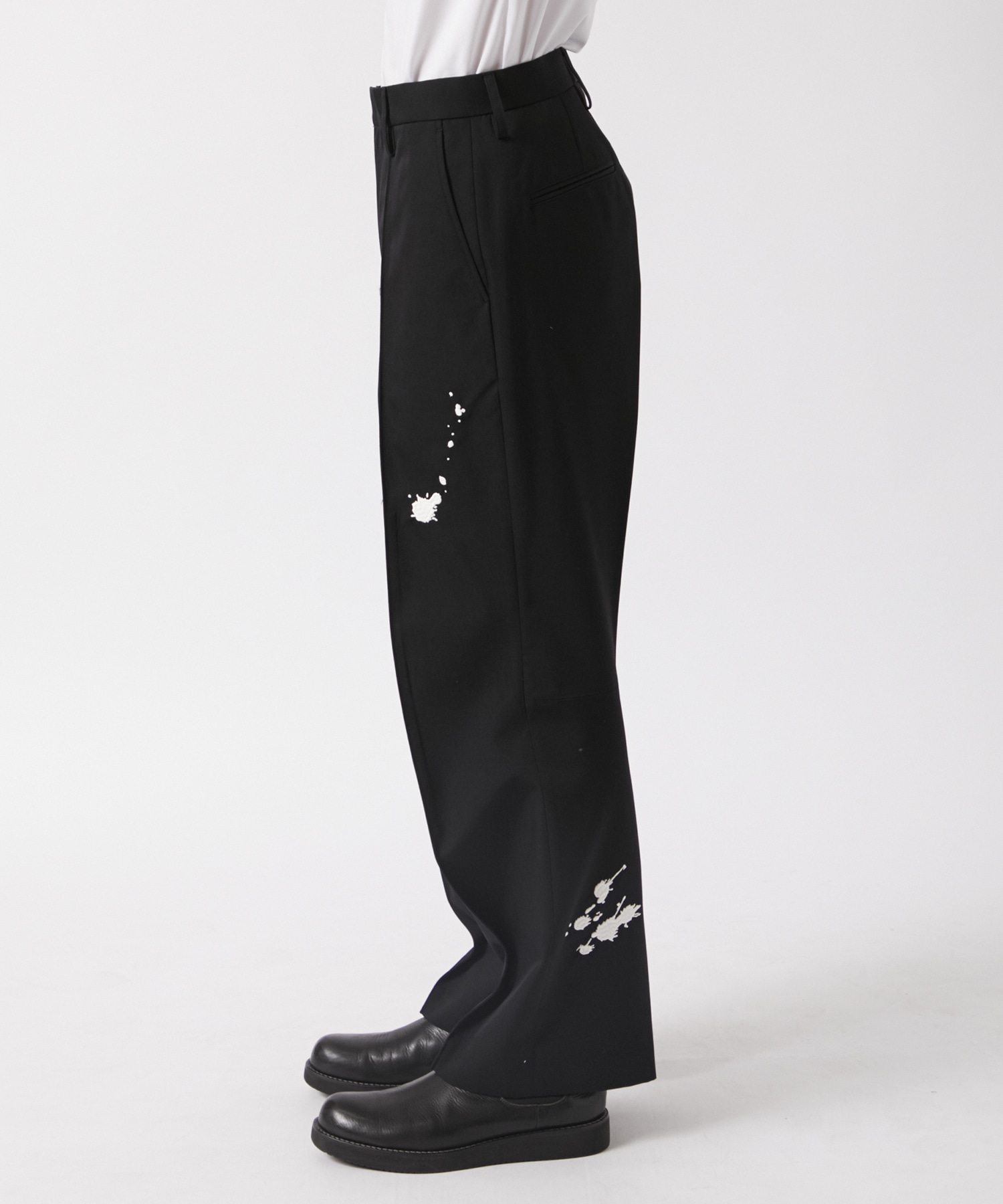 WOVEN EMBROIDERY 3D SLACKS ALMOSTBLACK