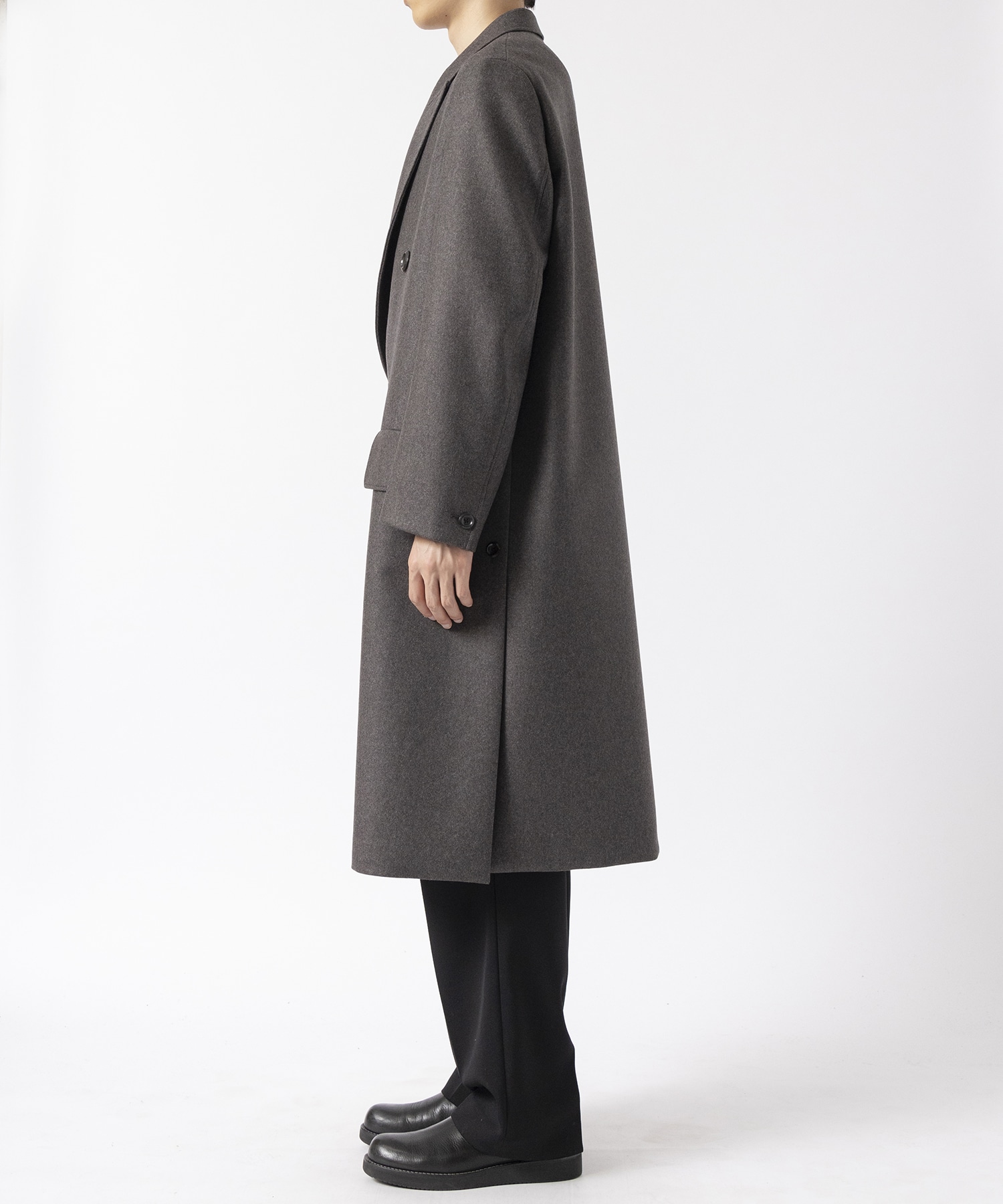 THE DOUBLE PEAKED TAILORED COAT THE RERACS