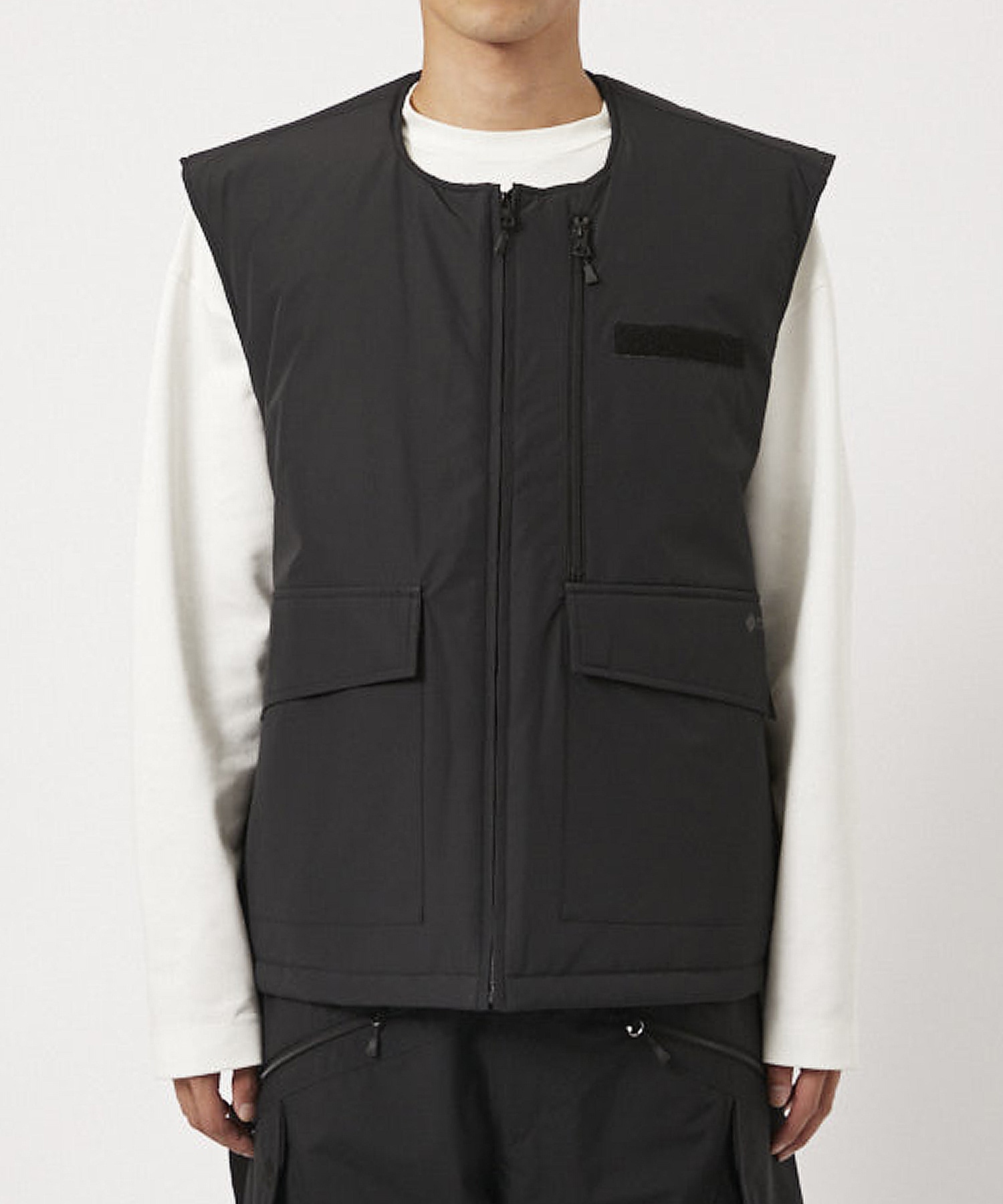 〈別注〉WINDSTOPPER BY GORE-TEX LABS 3L x PLIMALOFT VEST D-VEC