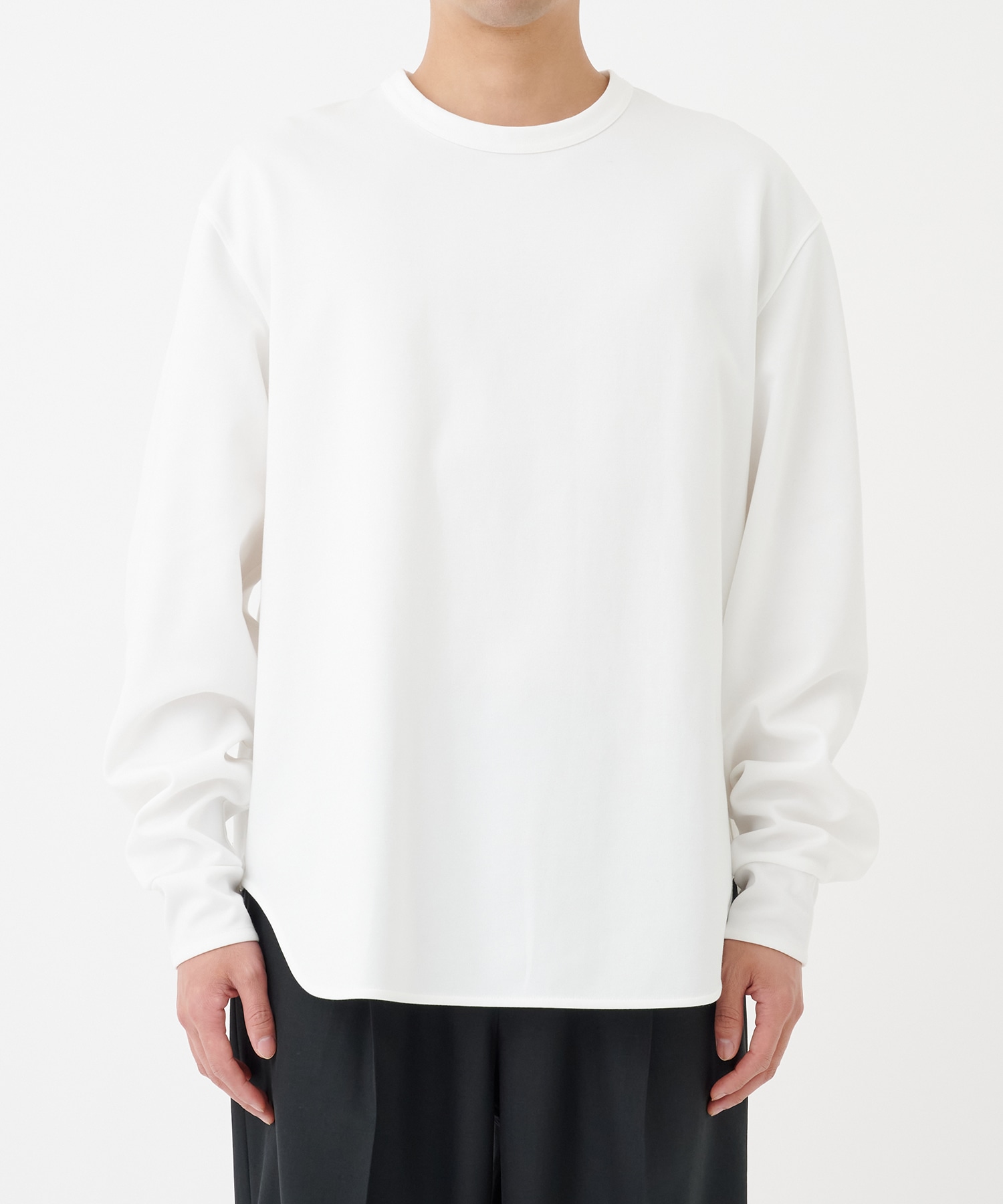 THE LONG SLEEVE PULLOVER THE RERACS