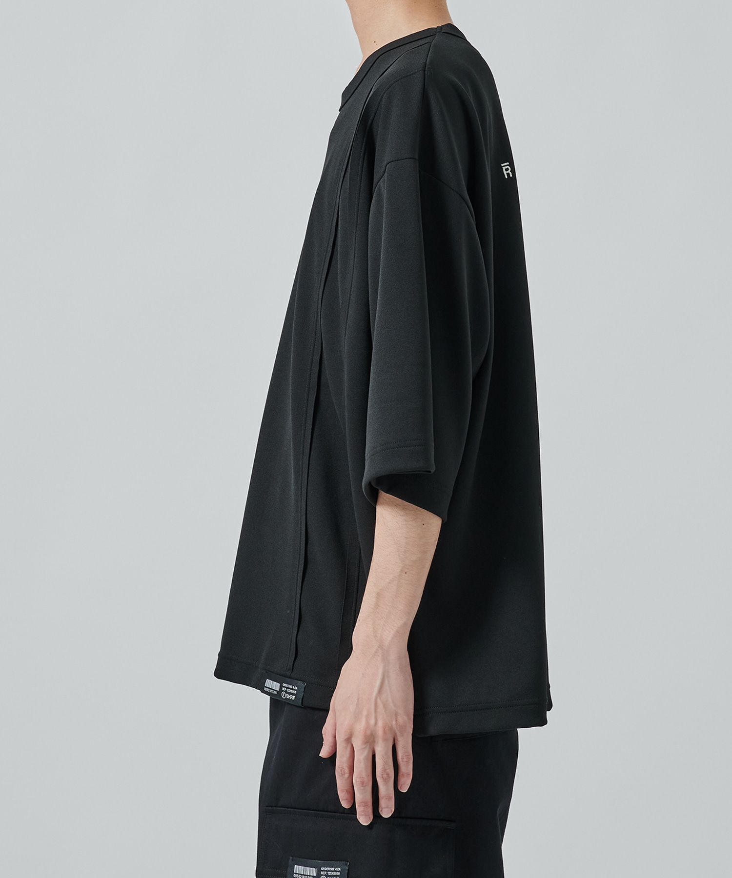 OVERSIZED TEE SHAREEF