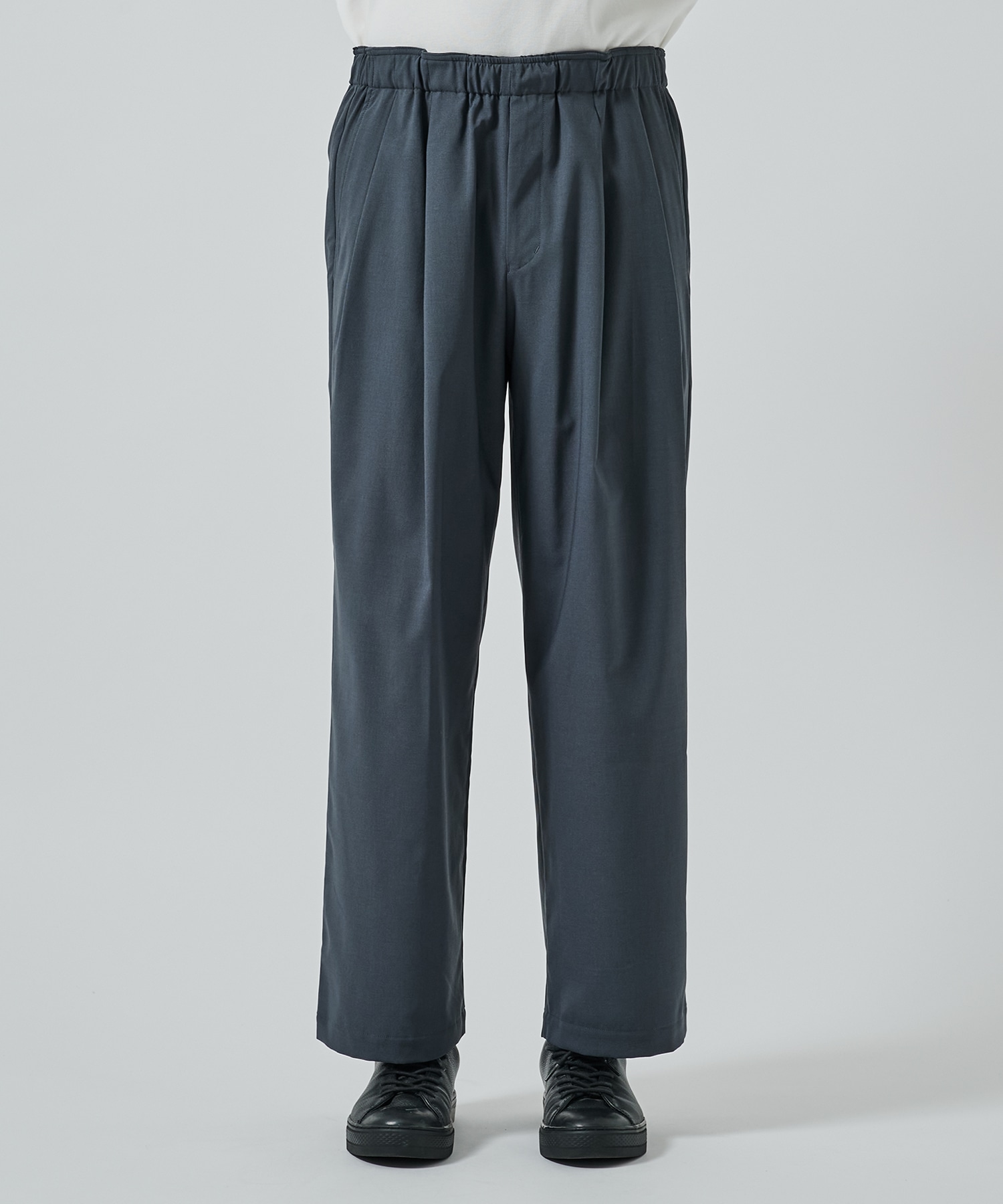 別注〉TWO TUCK EASY TROUSERS | MARKA MARKAWARE 別注〉TWO TUCK EASY TROUSERS | MARKA MARKAWARE