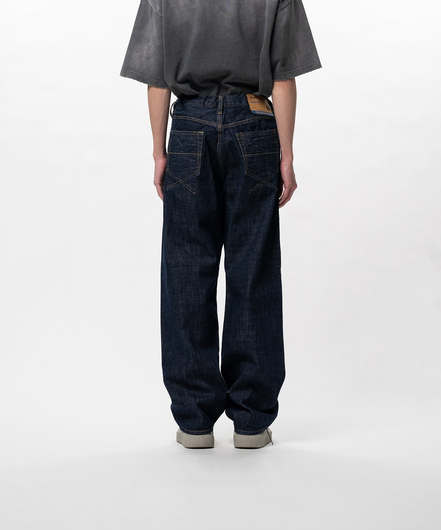 ONE WASHED SELVAGE DENIM STRAIGHT PANTS in・stru(men-tal)