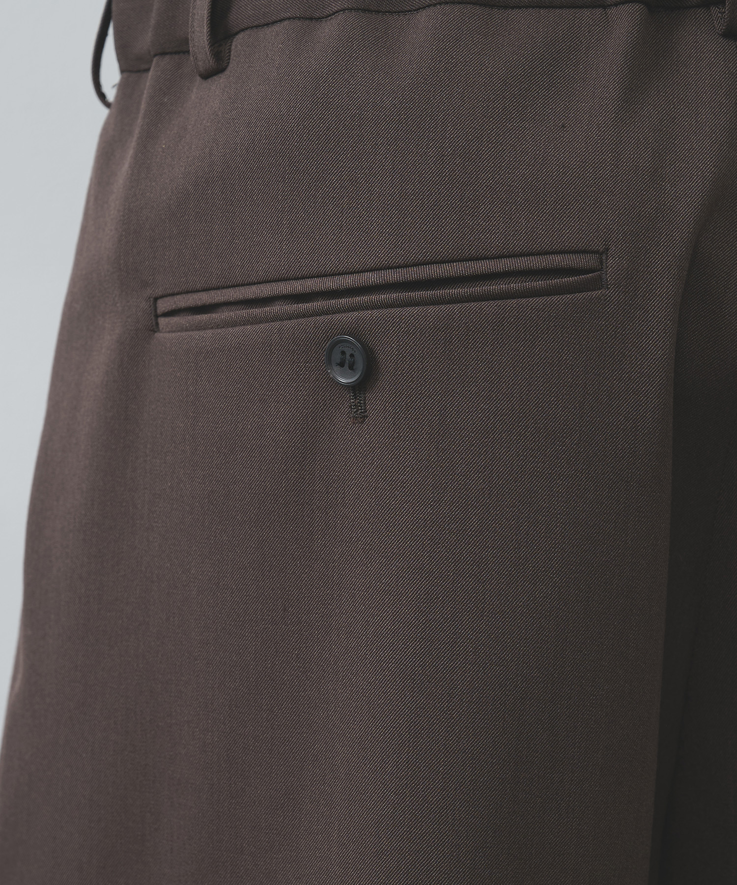 2Tuck Curve Slacks STUDIOUS