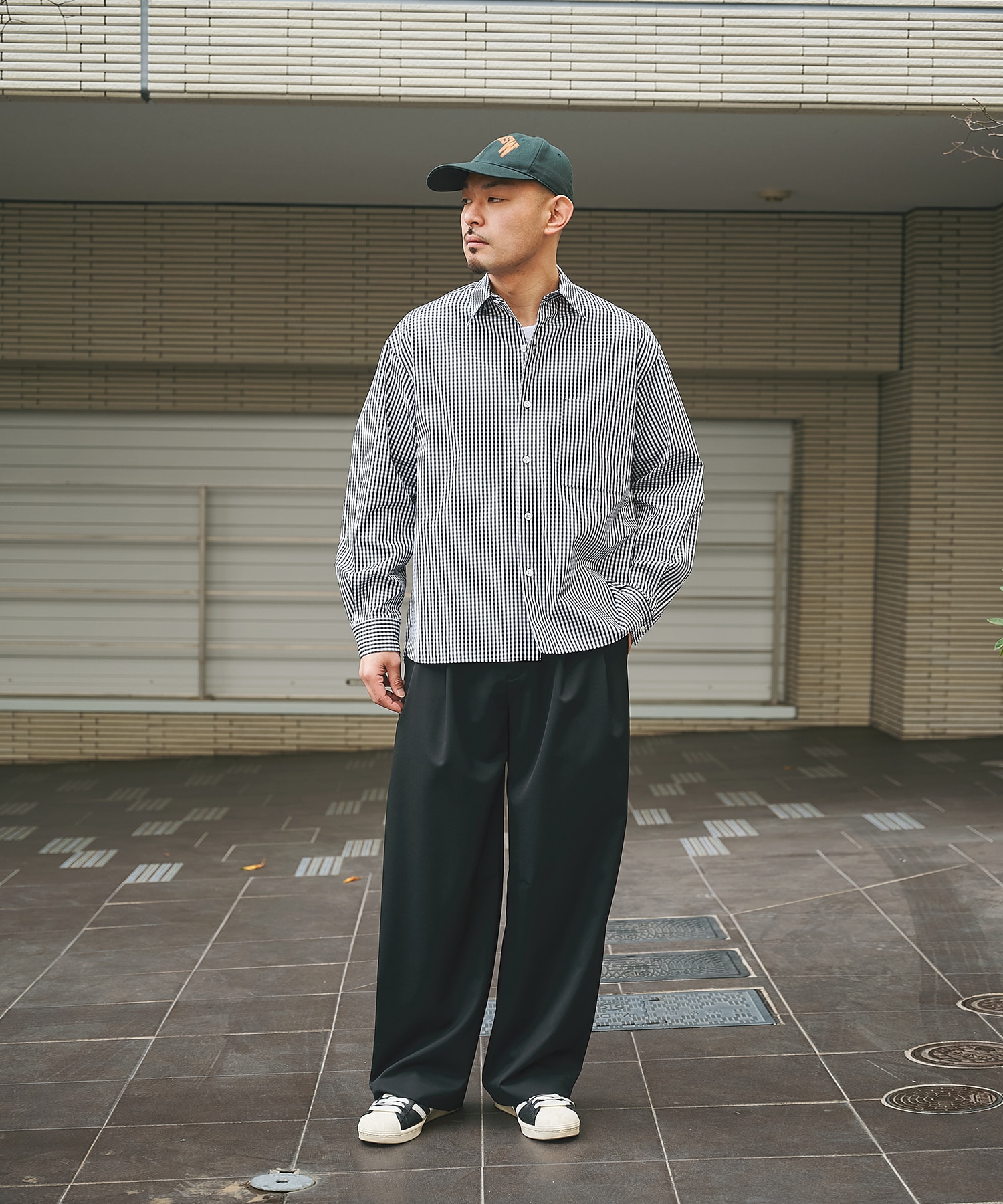 2Tuck Curve Slacks STUDIOUS