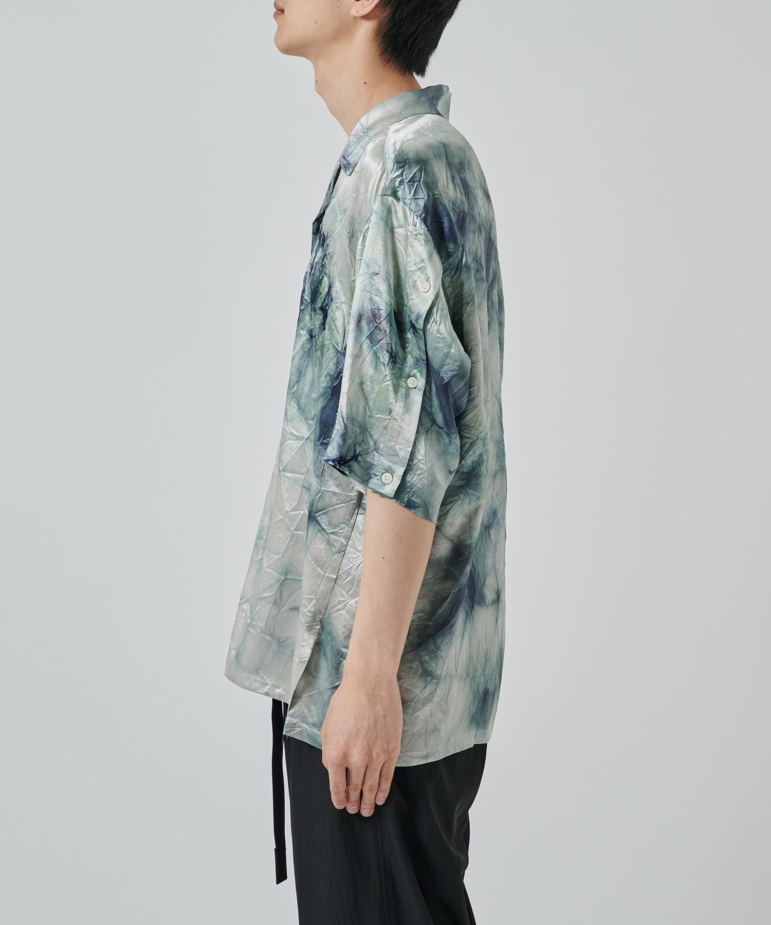 Slit Sleeve Open Collar Shirt UJOH HOMME