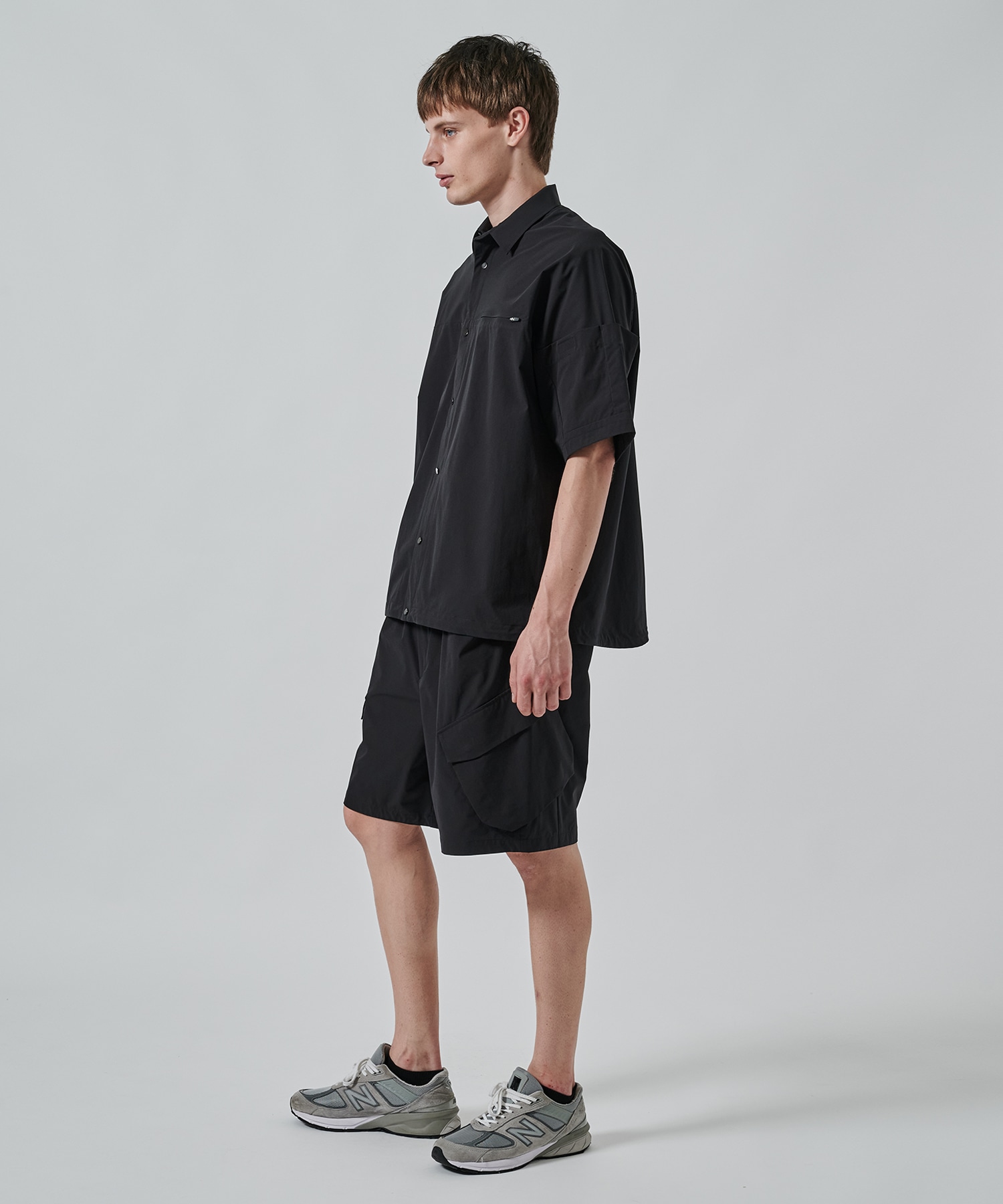 〈別注〉 BLK HALF SLEEVE SHIRTS White Mountaineering